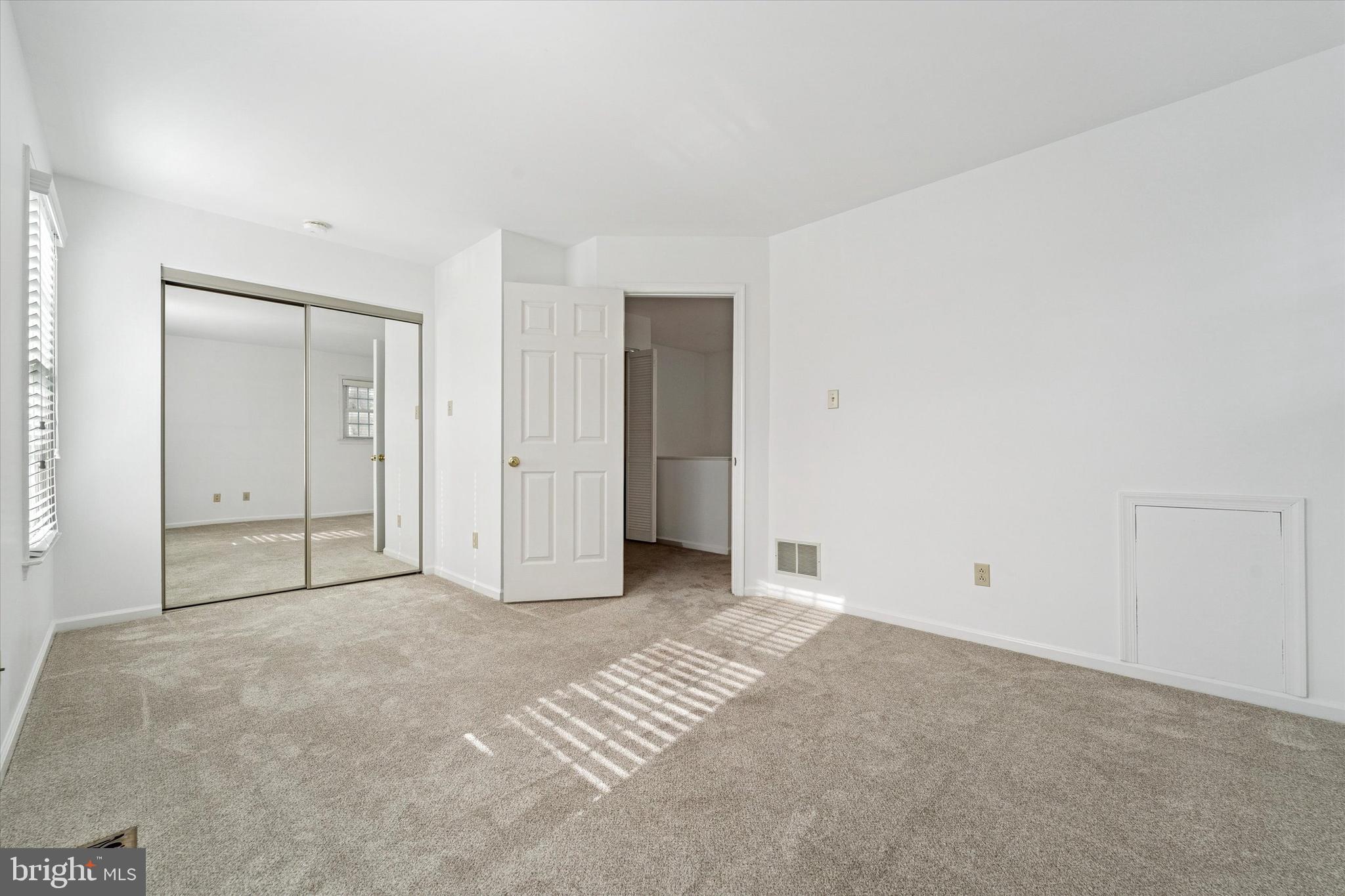 SPRINGHILL FARM - Residential