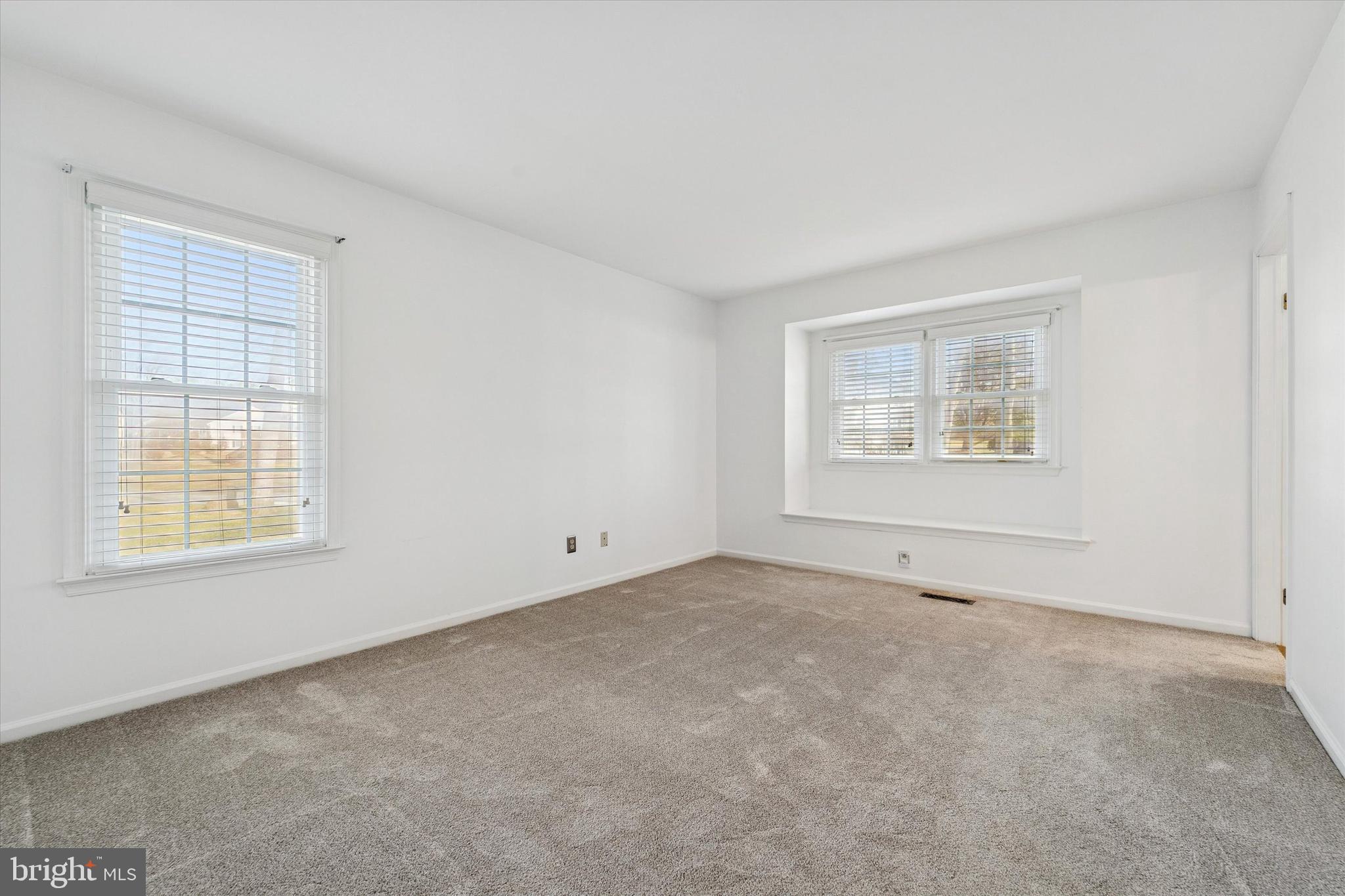 SPRINGHILL FARM - Residential