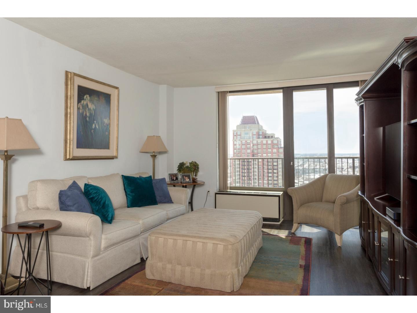 1420 LOCUST STREET 29R