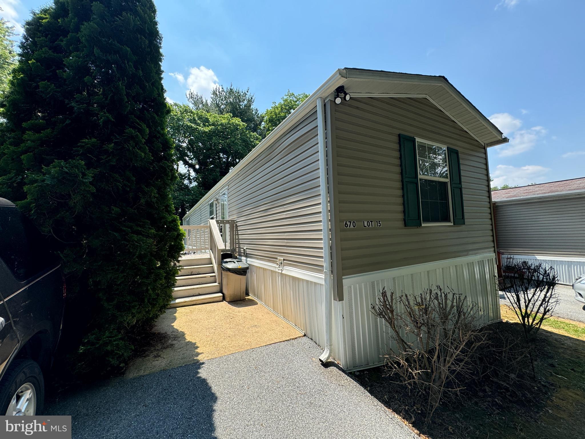 HEMPFIELD HILL ESTATES - Residential