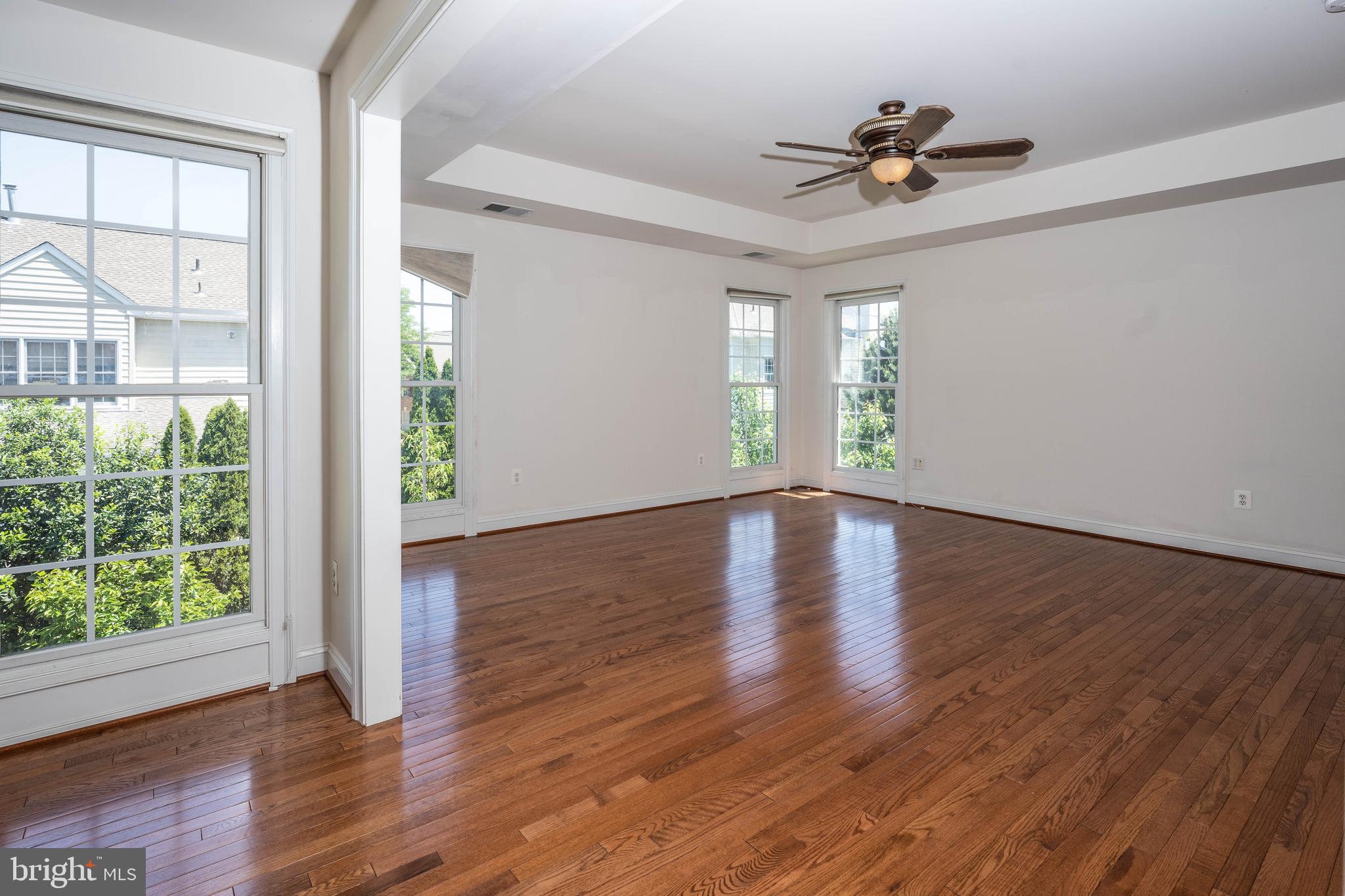 FALLSGROVE - Residential