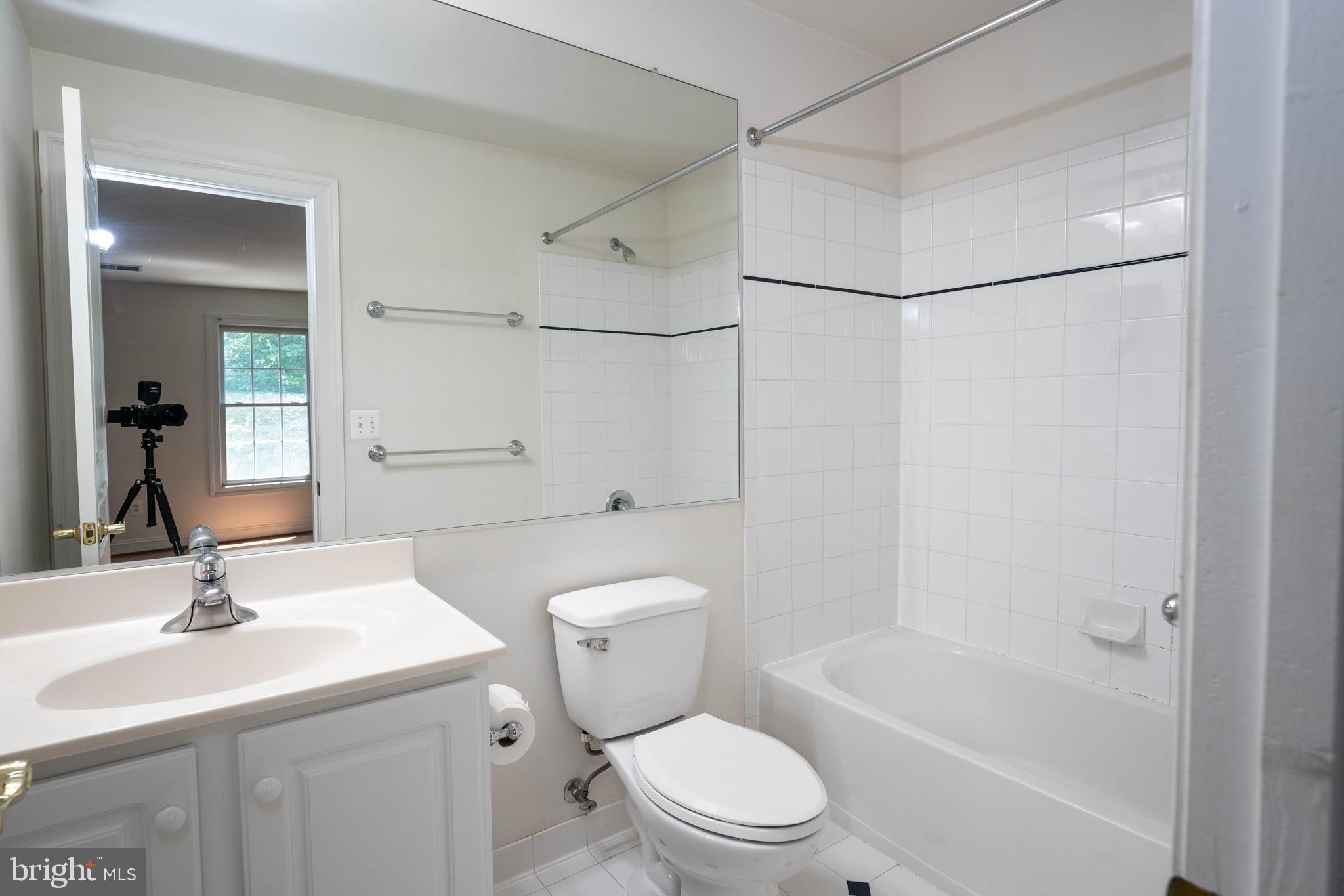 FALLSGROVE - Residential