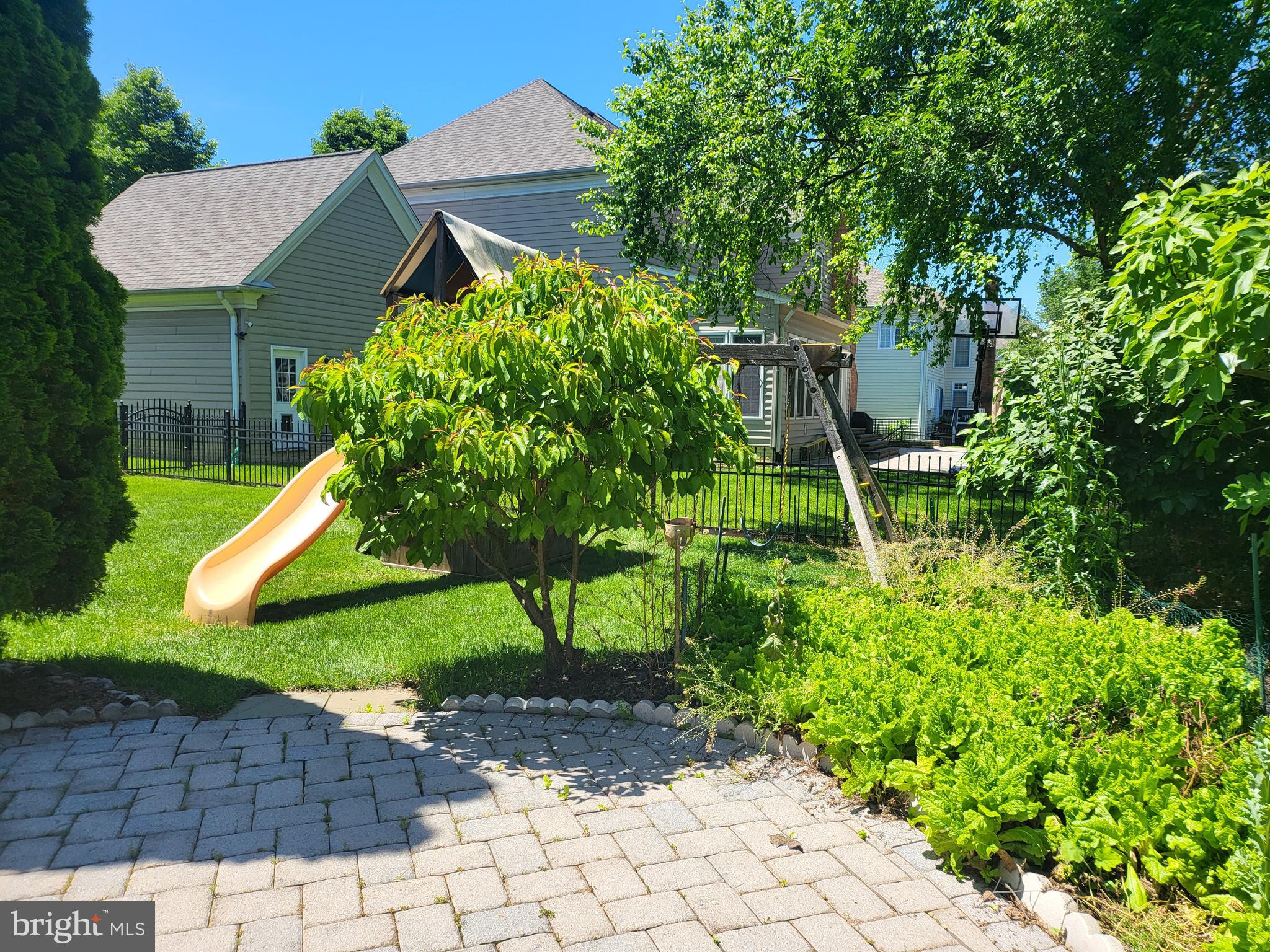 FALLSGROVE - Residential