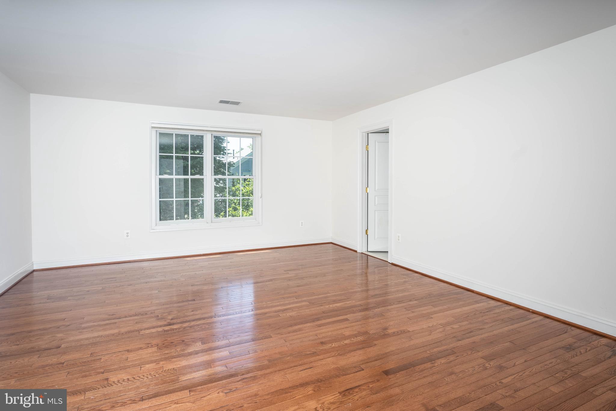 FALLSGROVE - Residential