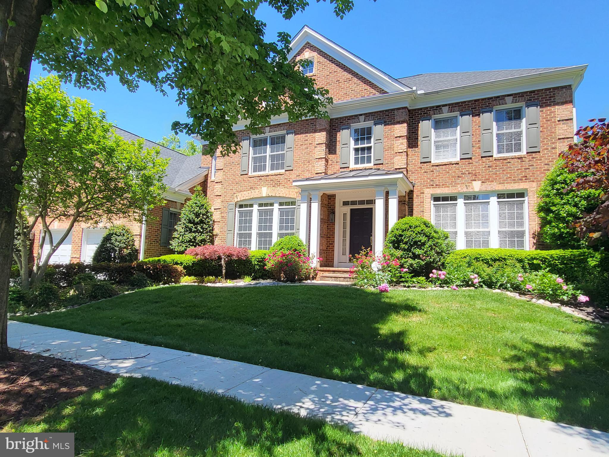 FALLSGROVE - Residential