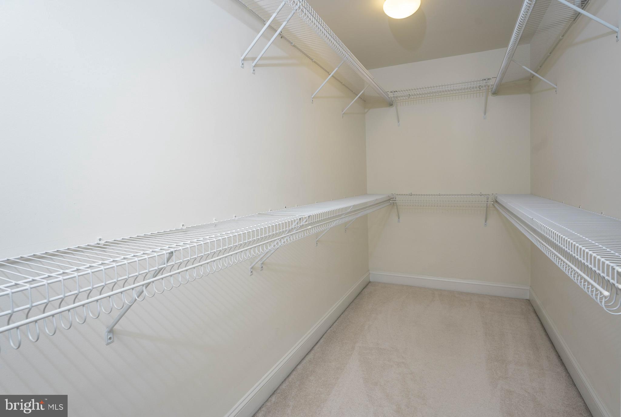 FALLSGROVE - Residential