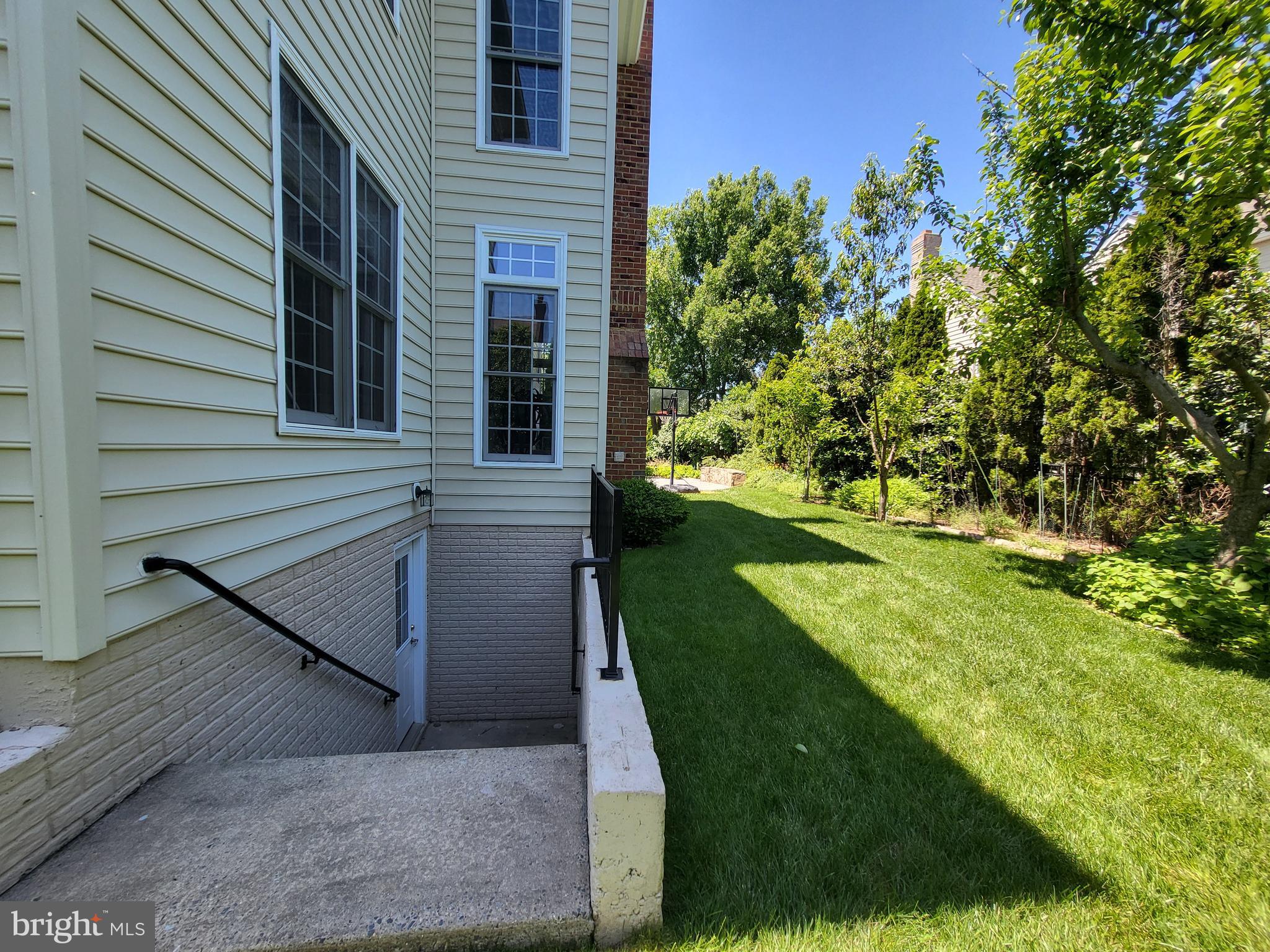 FALLSGROVE - Residential