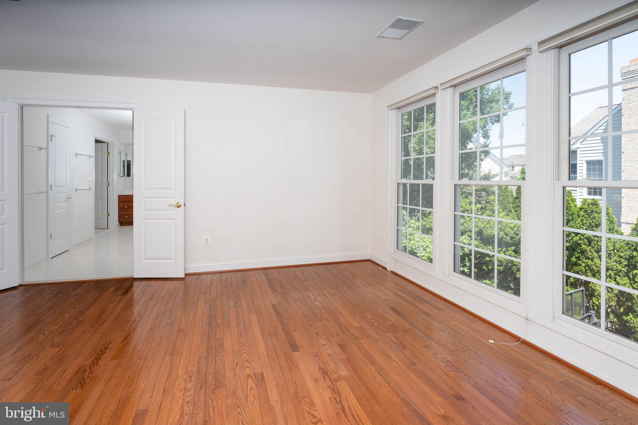 FALLSGROVE - Residential