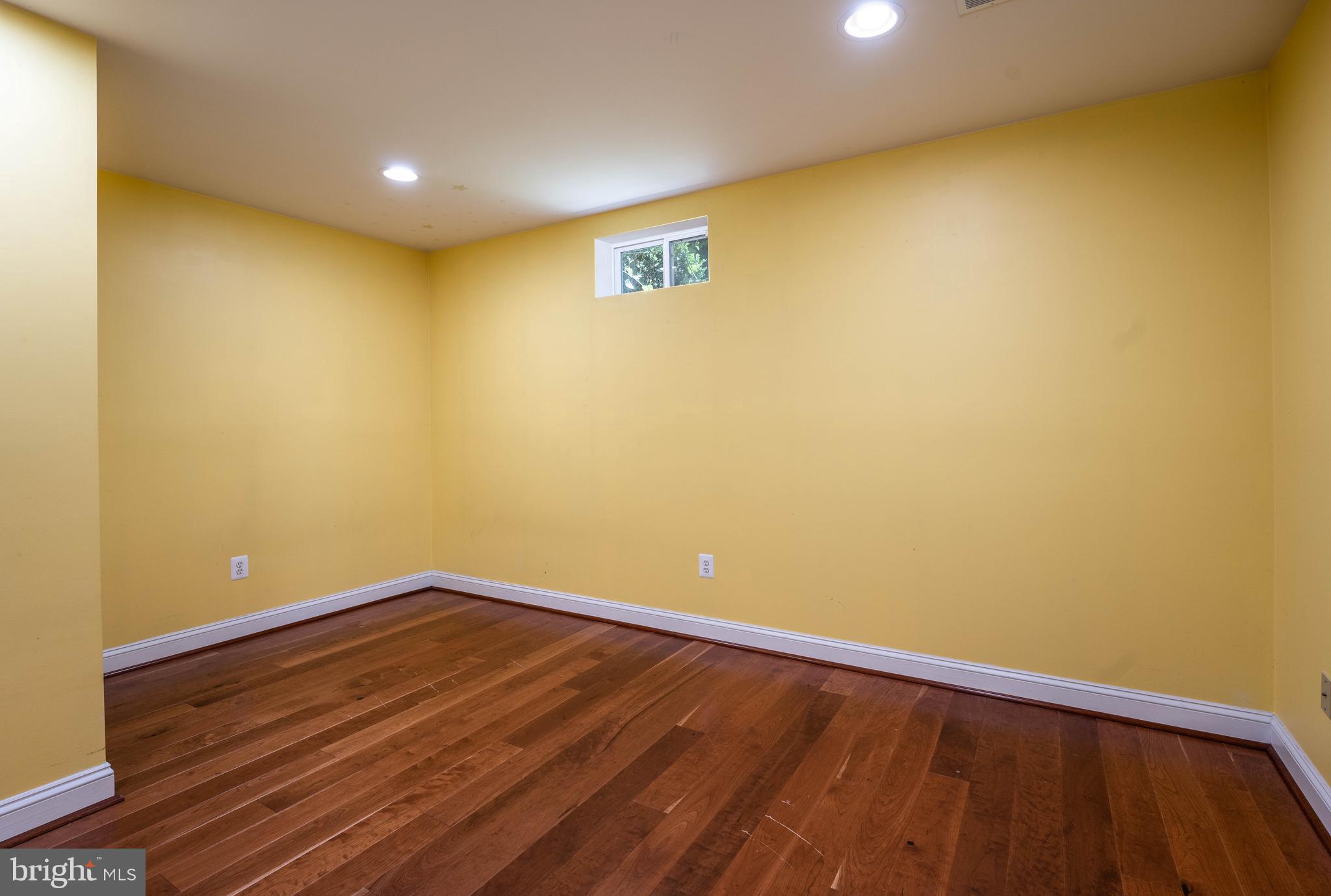 FALLSGROVE - Residential