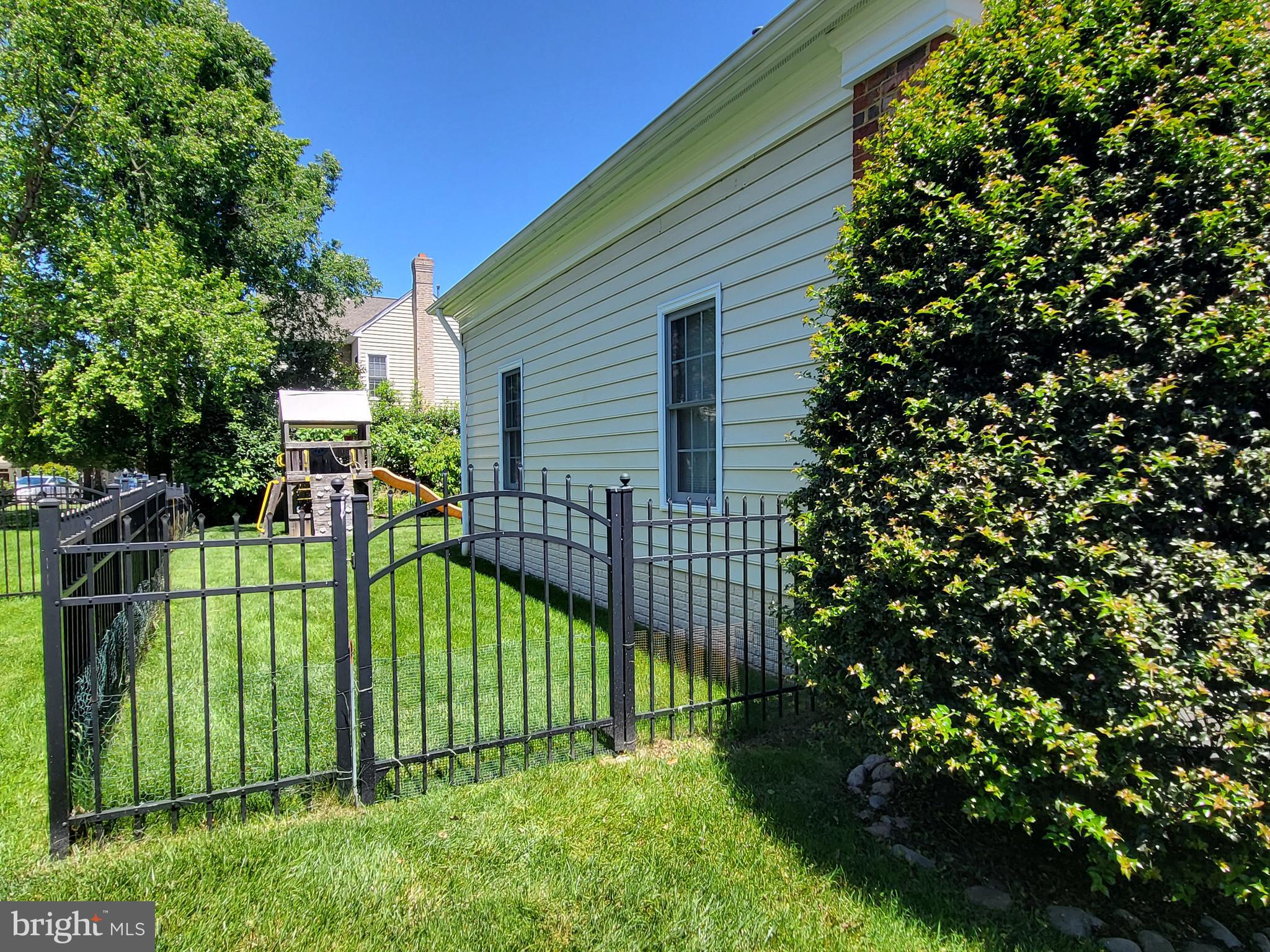 FALLSGROVE - Residential