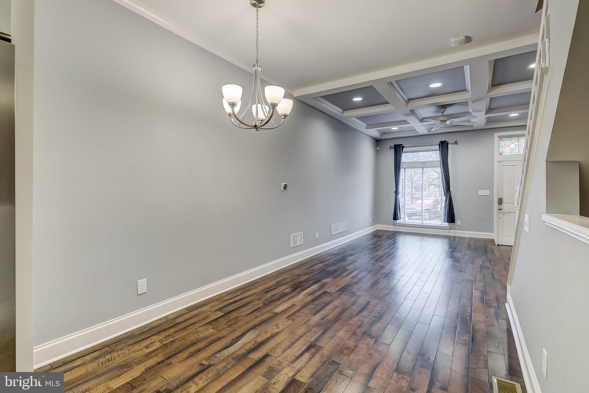 HIGHLANDTOWN - Residential Lease
