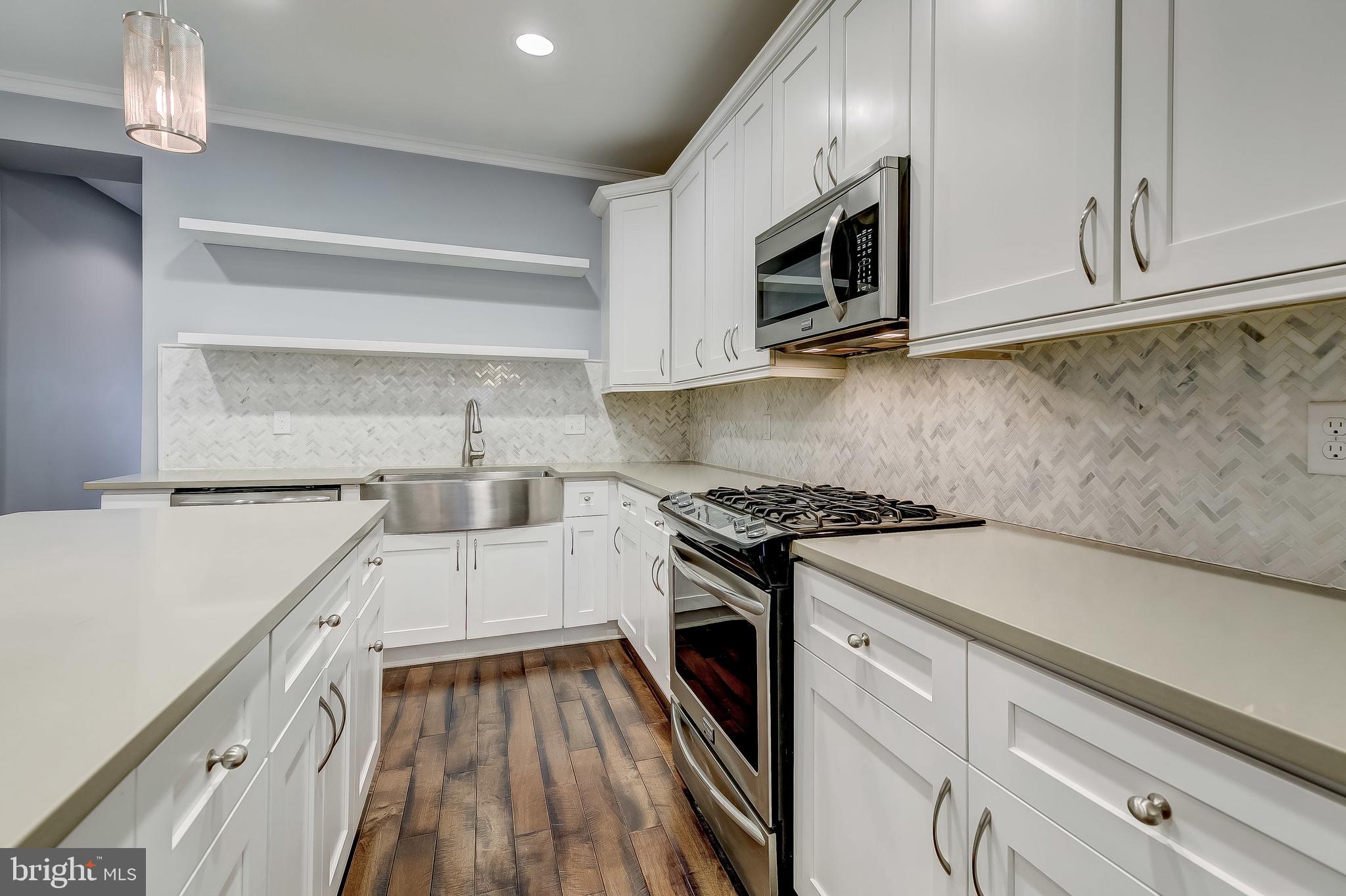 HIGHLANDTOWN - Residential Lease