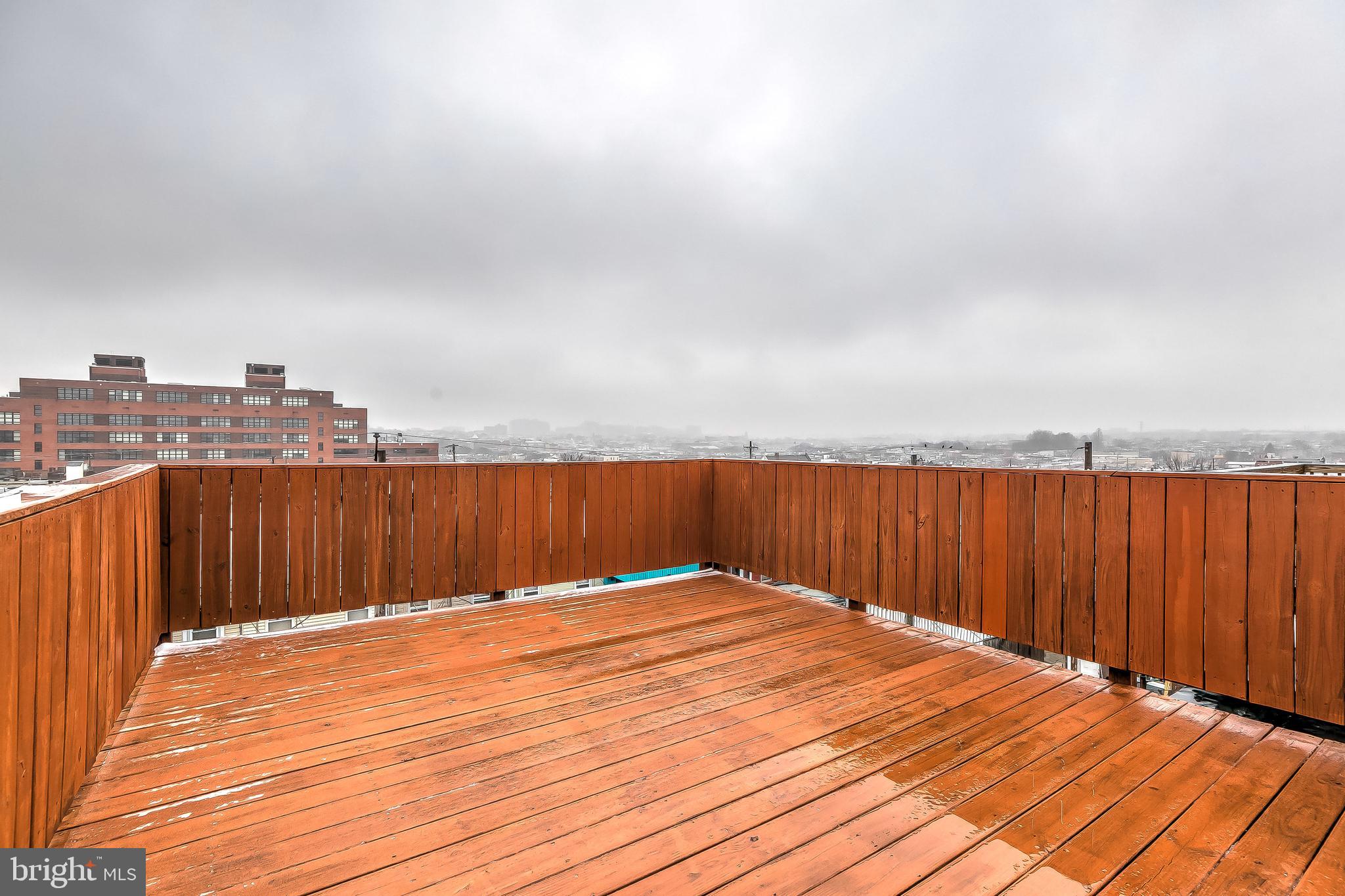 HIGHLANDTOWN - Residential Lease