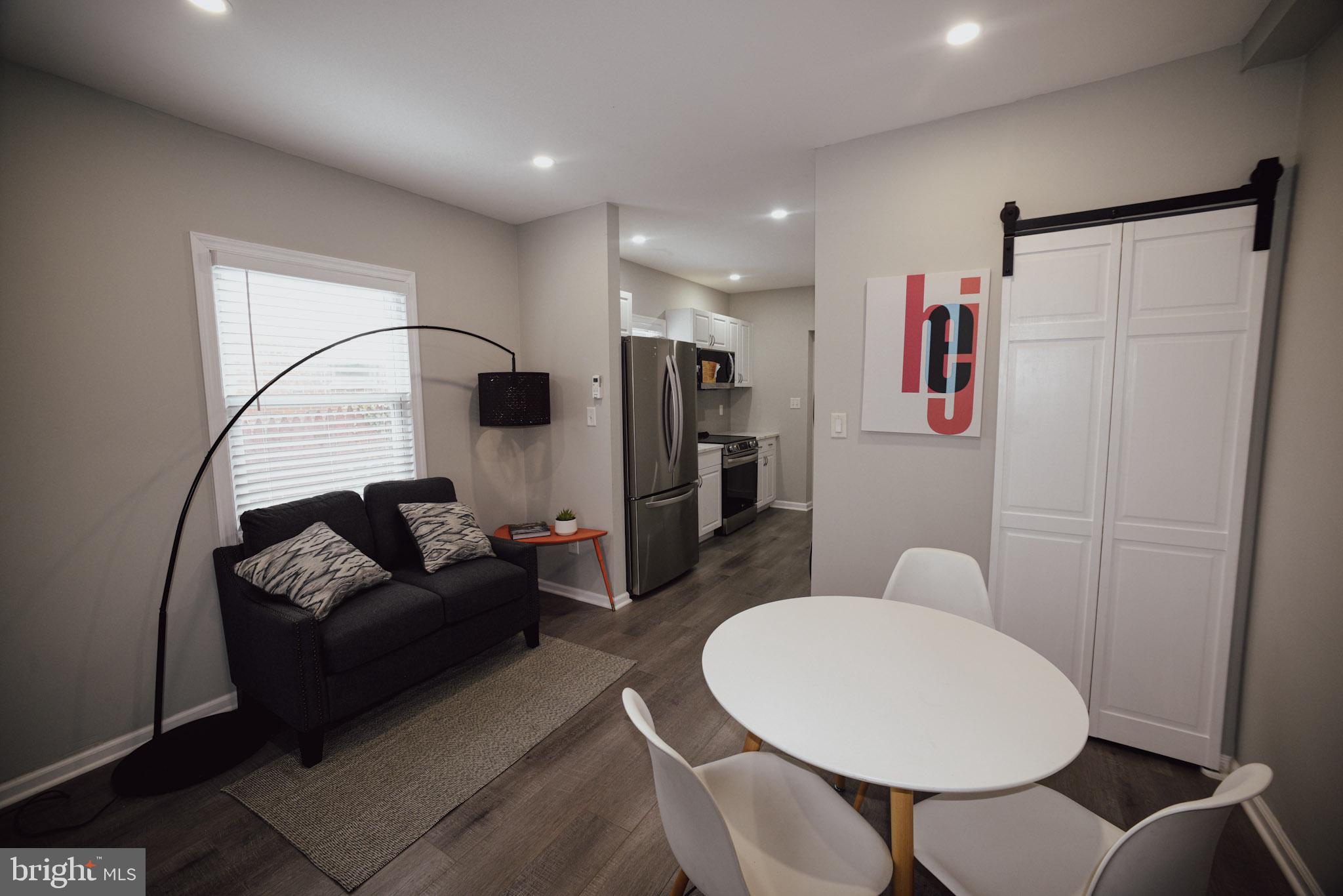 NORTH KENSINGTON - Residential