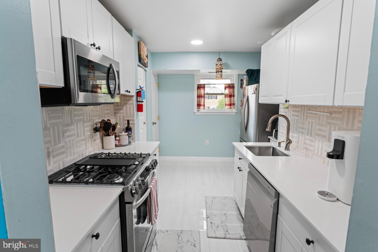 5913 MAYFLOWER COURT 101