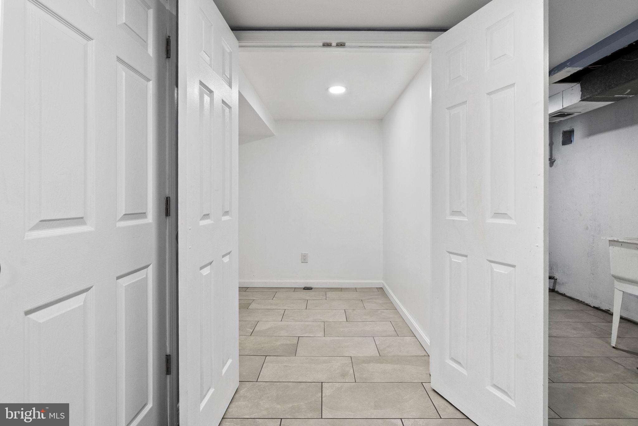 NORRIS HILLS - Residential