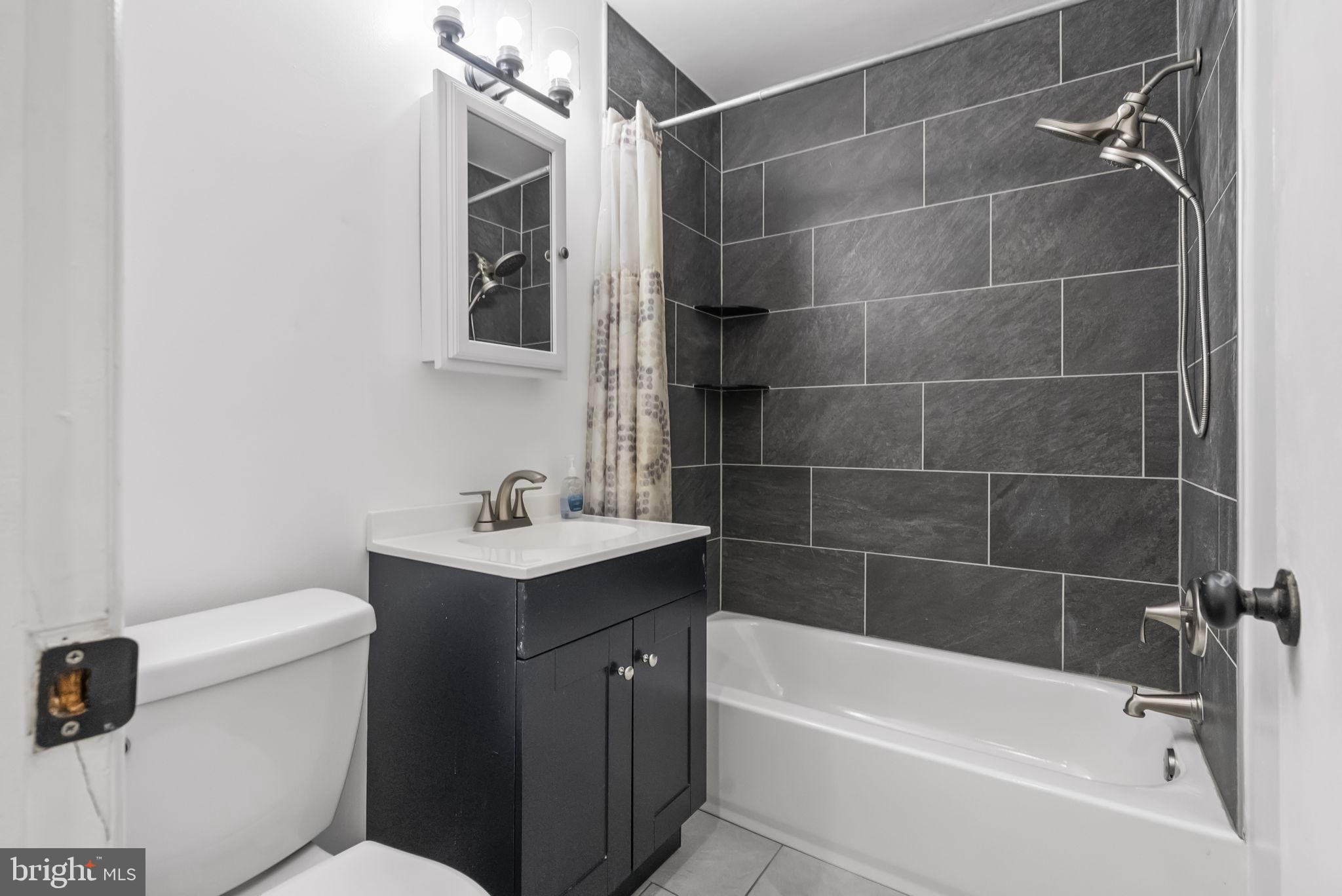 NORRIS HILLS - Residential