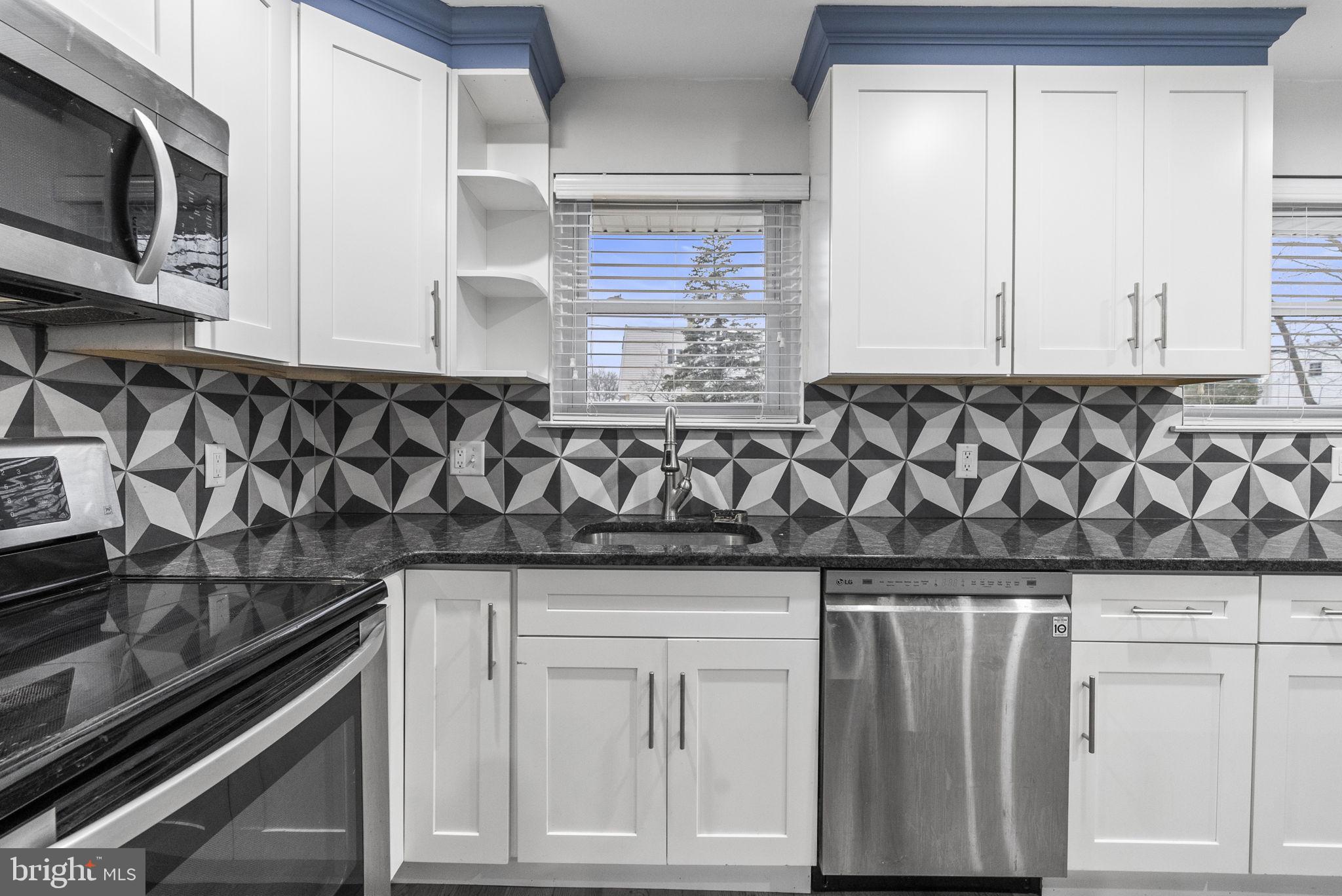 NORRIS HILLS - Residential