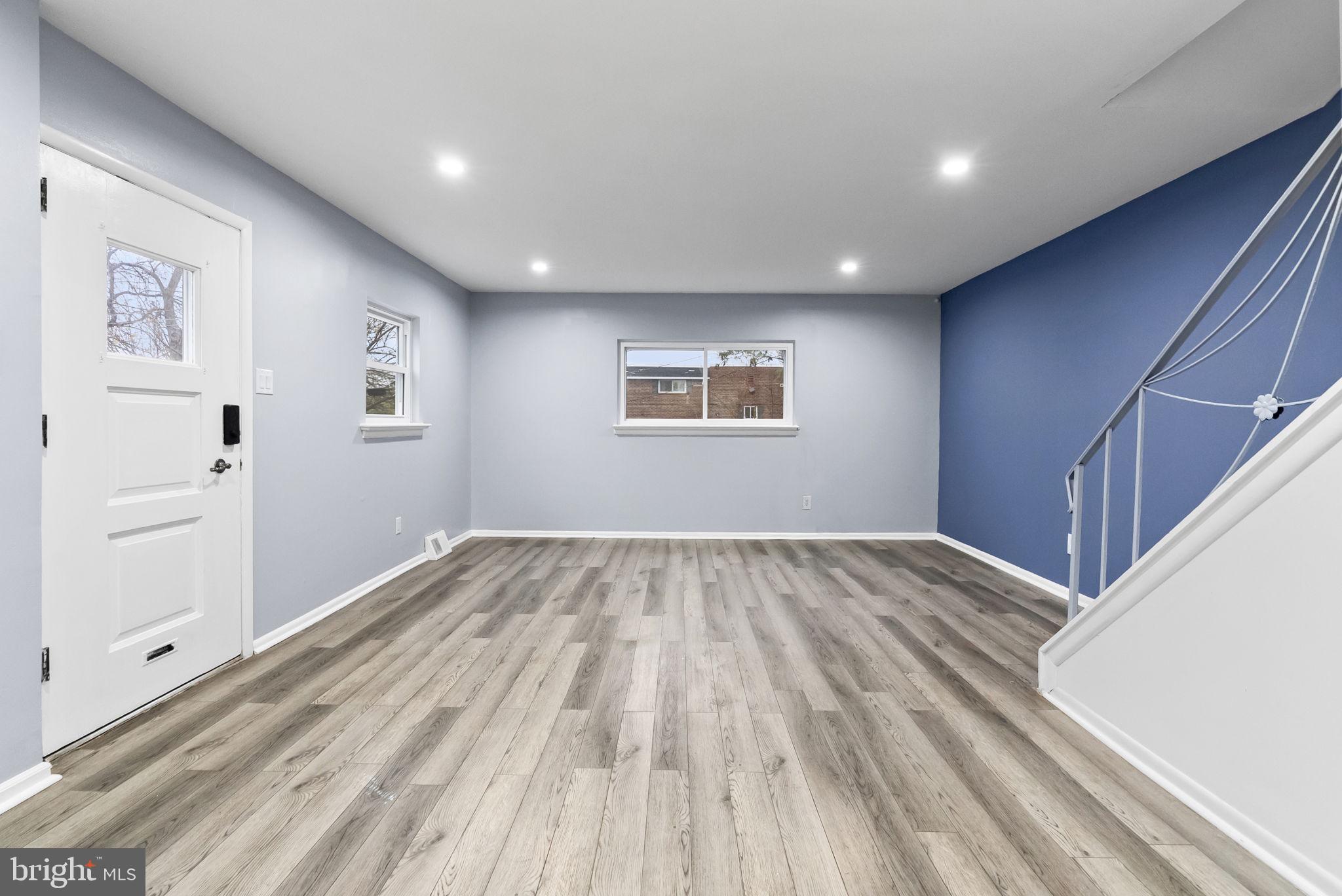 NORRIS HILLS - Residential