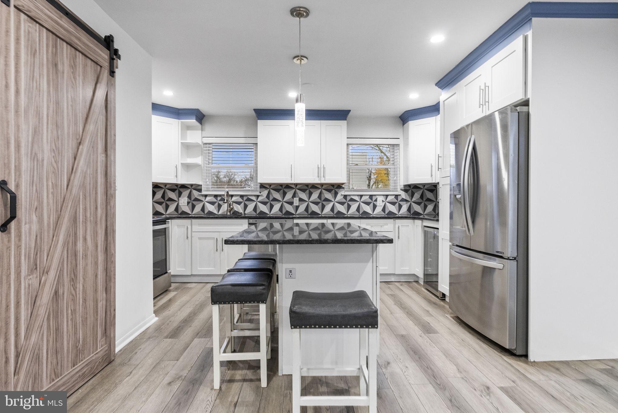 NORRIS HILLS - Residential