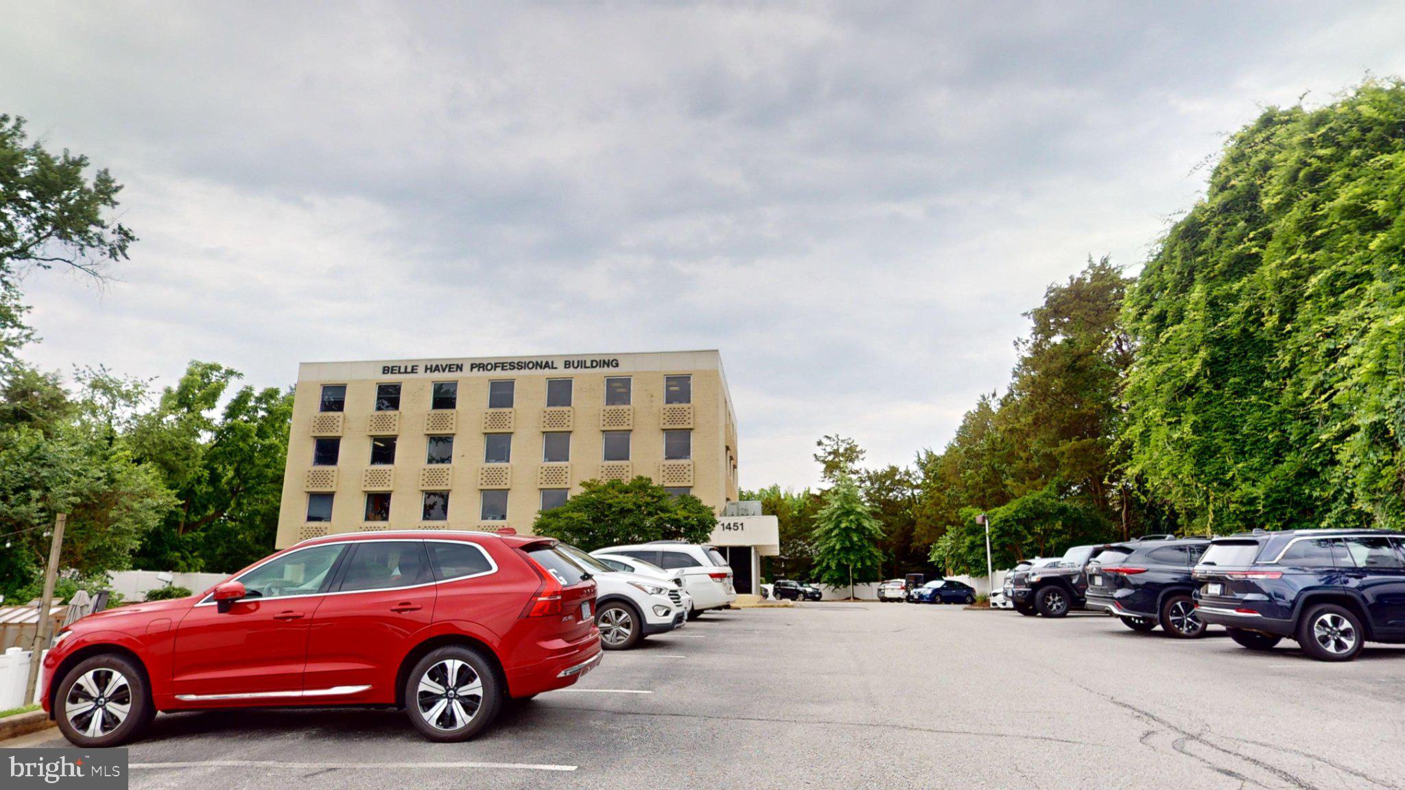 1451 BELLE HAVEN ROAD 220