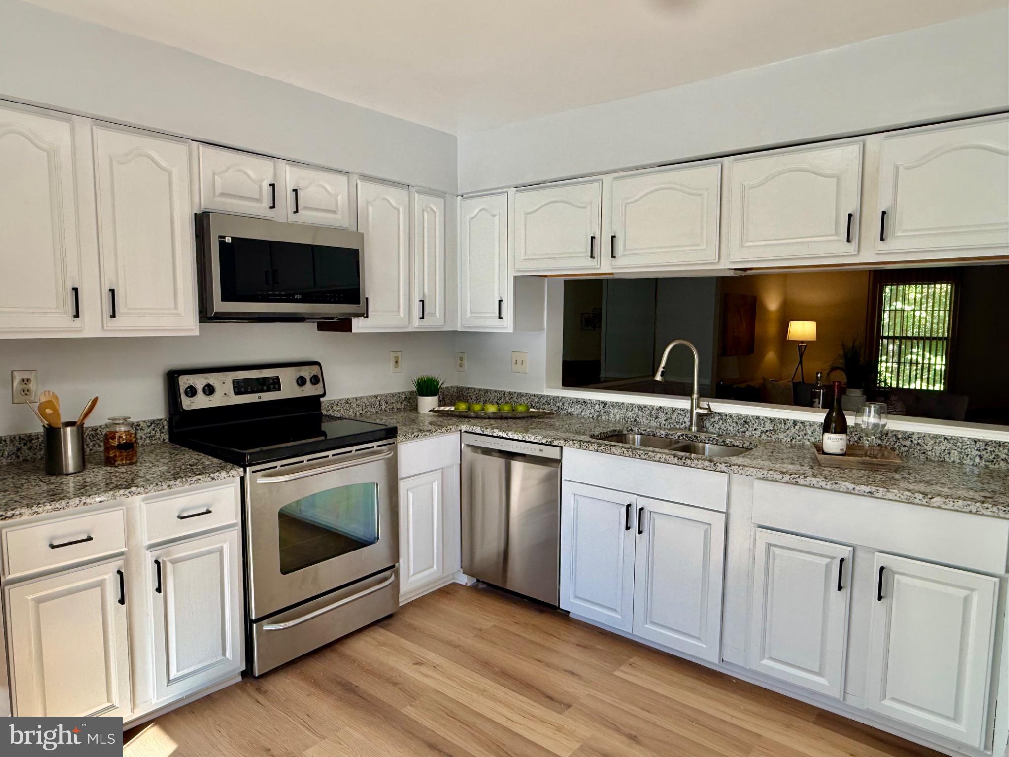11406 DUNLORING PLACE
