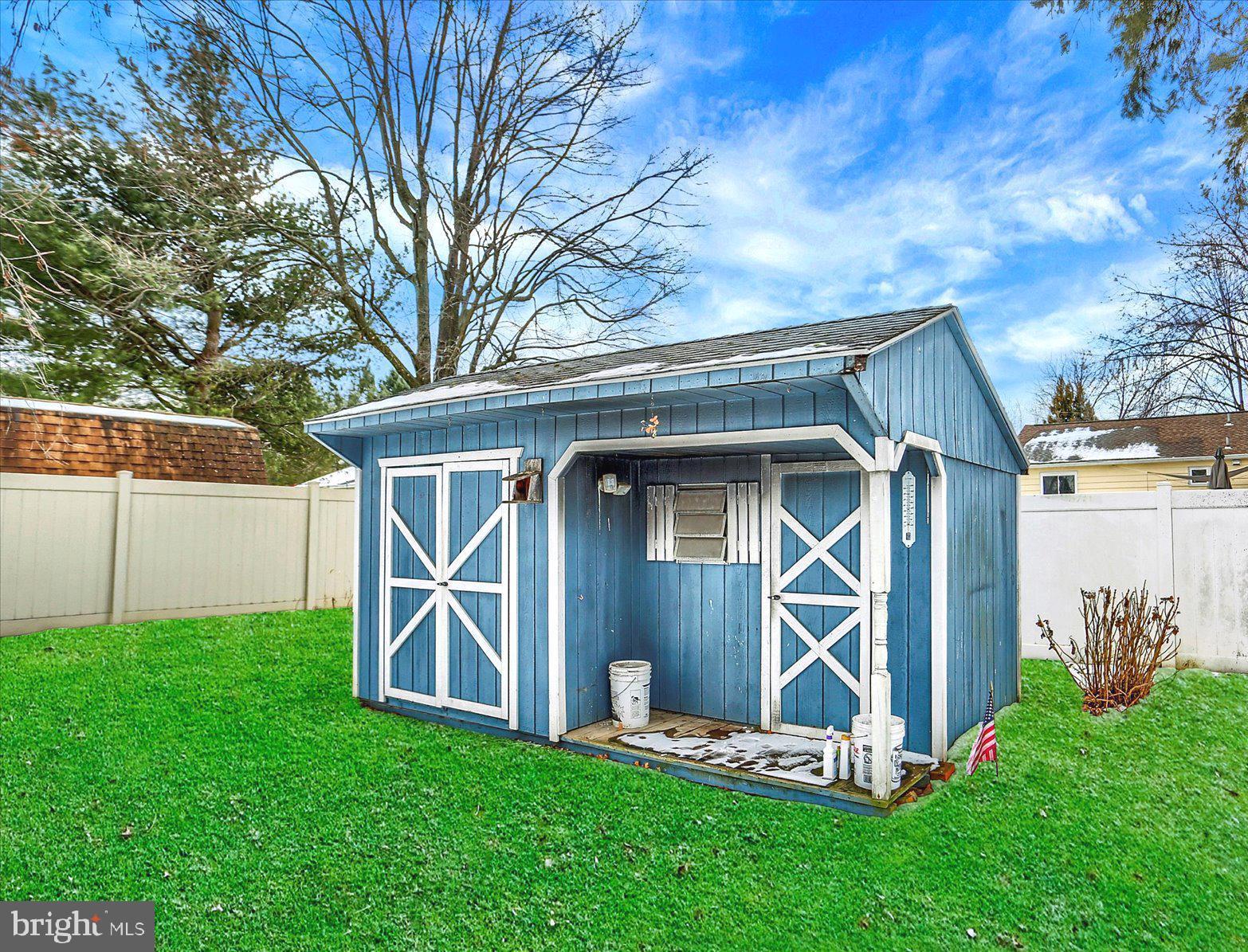 ROSSMOYNE MANOR - Residential