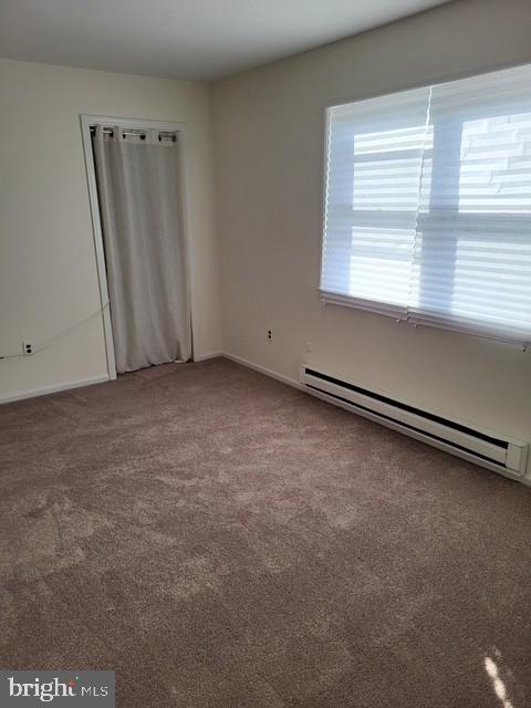 COLONIAL VIL - Residential Lease