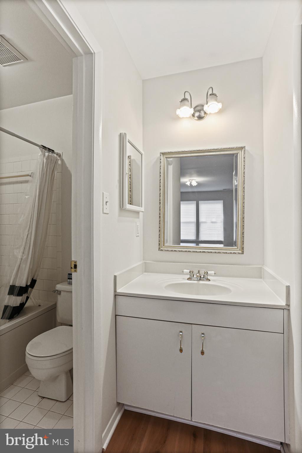 WOODLAND VILLAGE - Residential