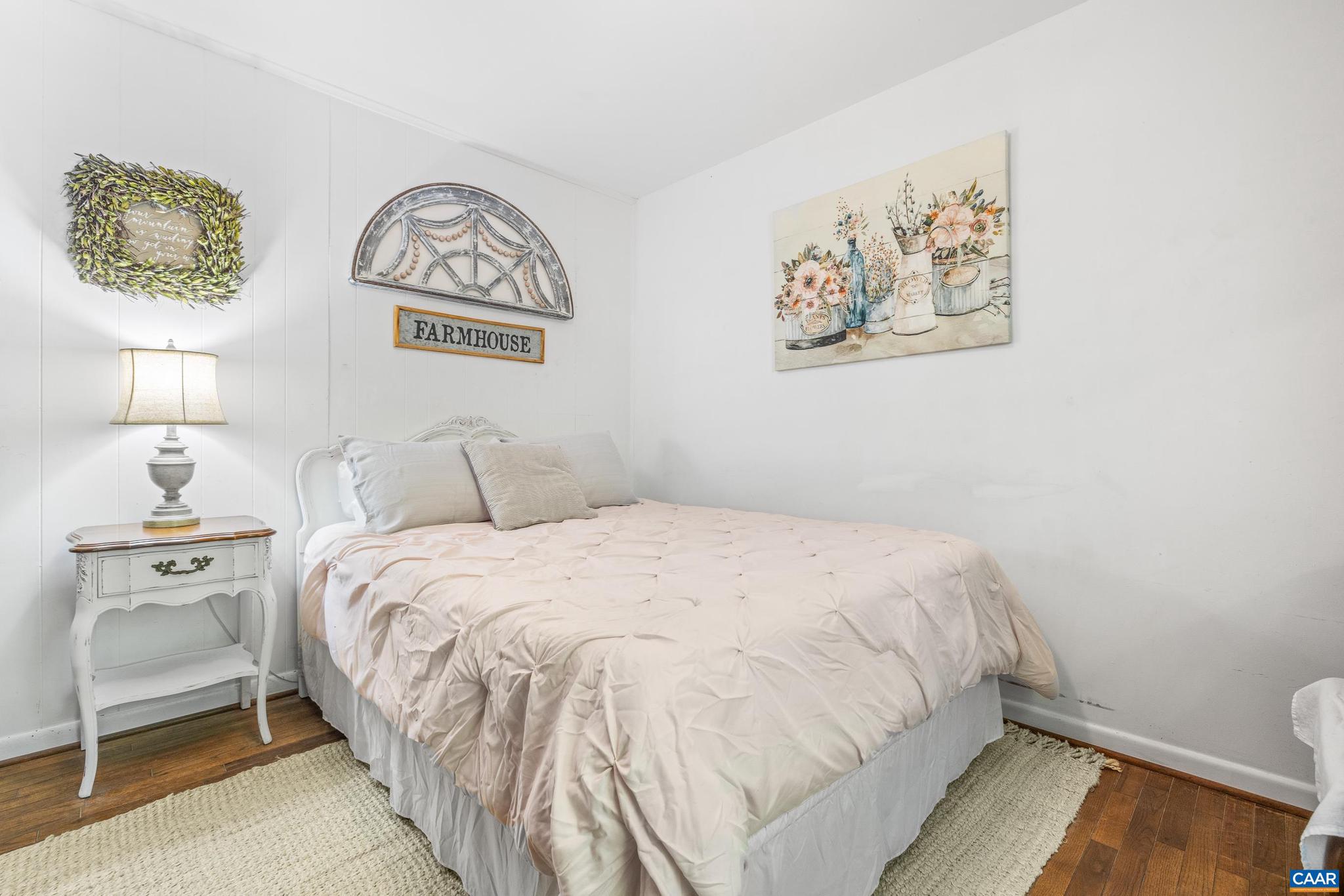 LAKE MONTICELLO - Residential