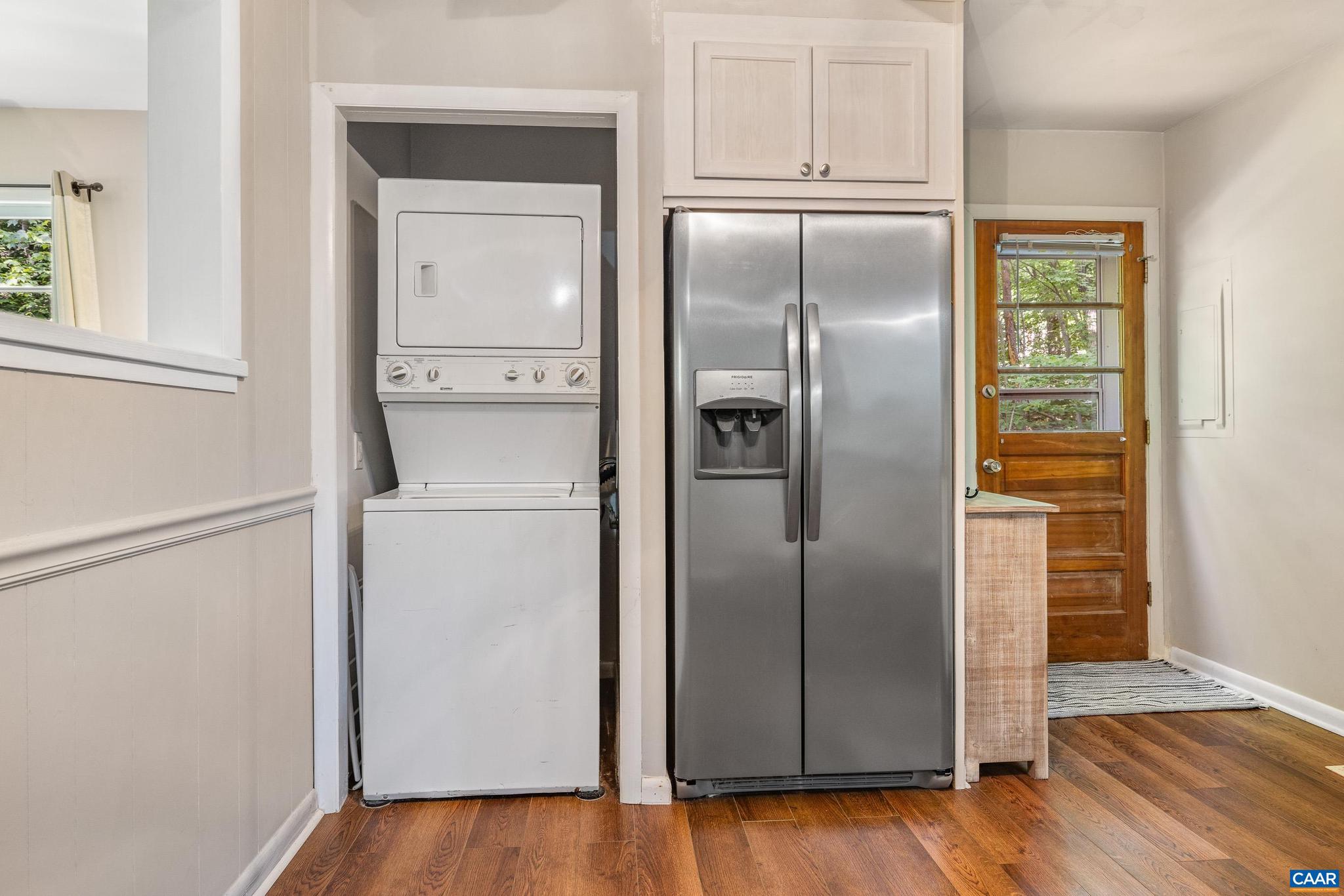 LAKE MONTICELLO - Residential