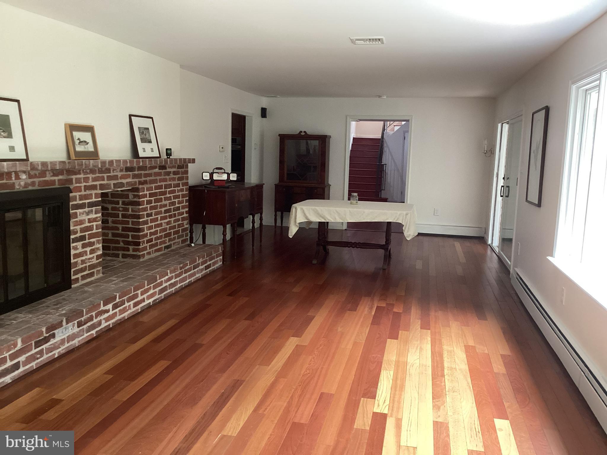 VALLEY FORGE - Residential