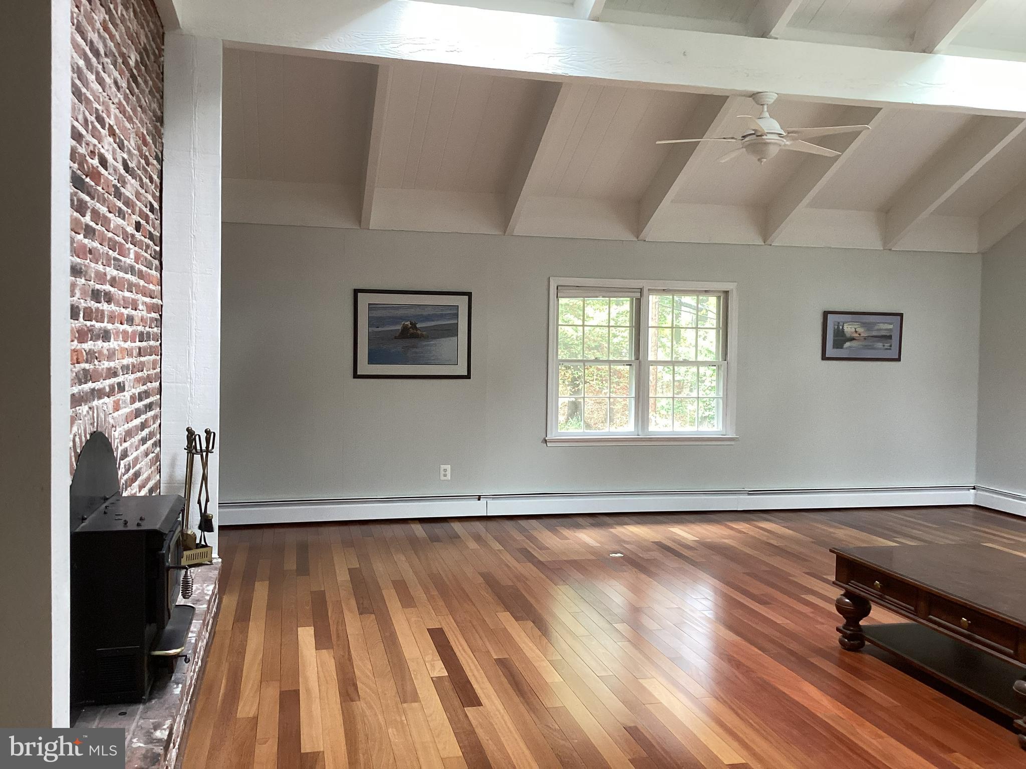 VALLEY FORGE - Residential