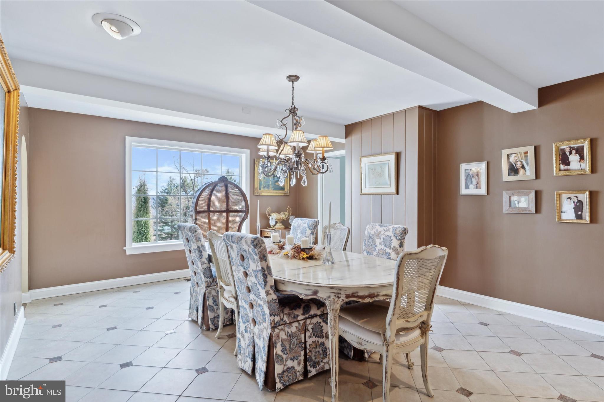 VALLEY FORGE MTN - Residential