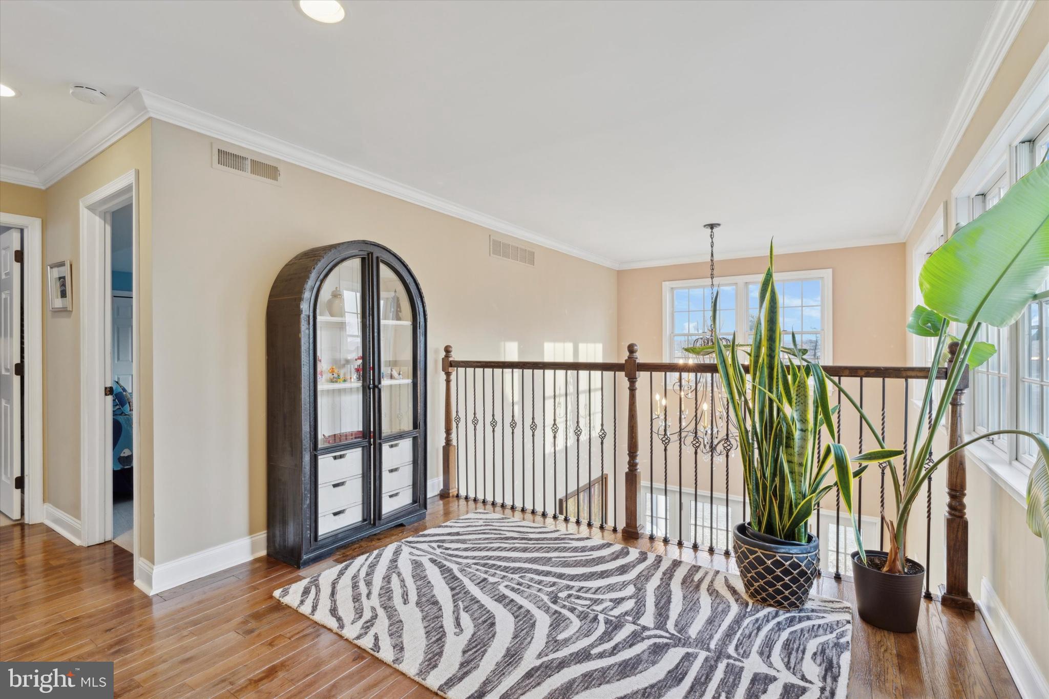 VALLEY FORGE MTN - Residential