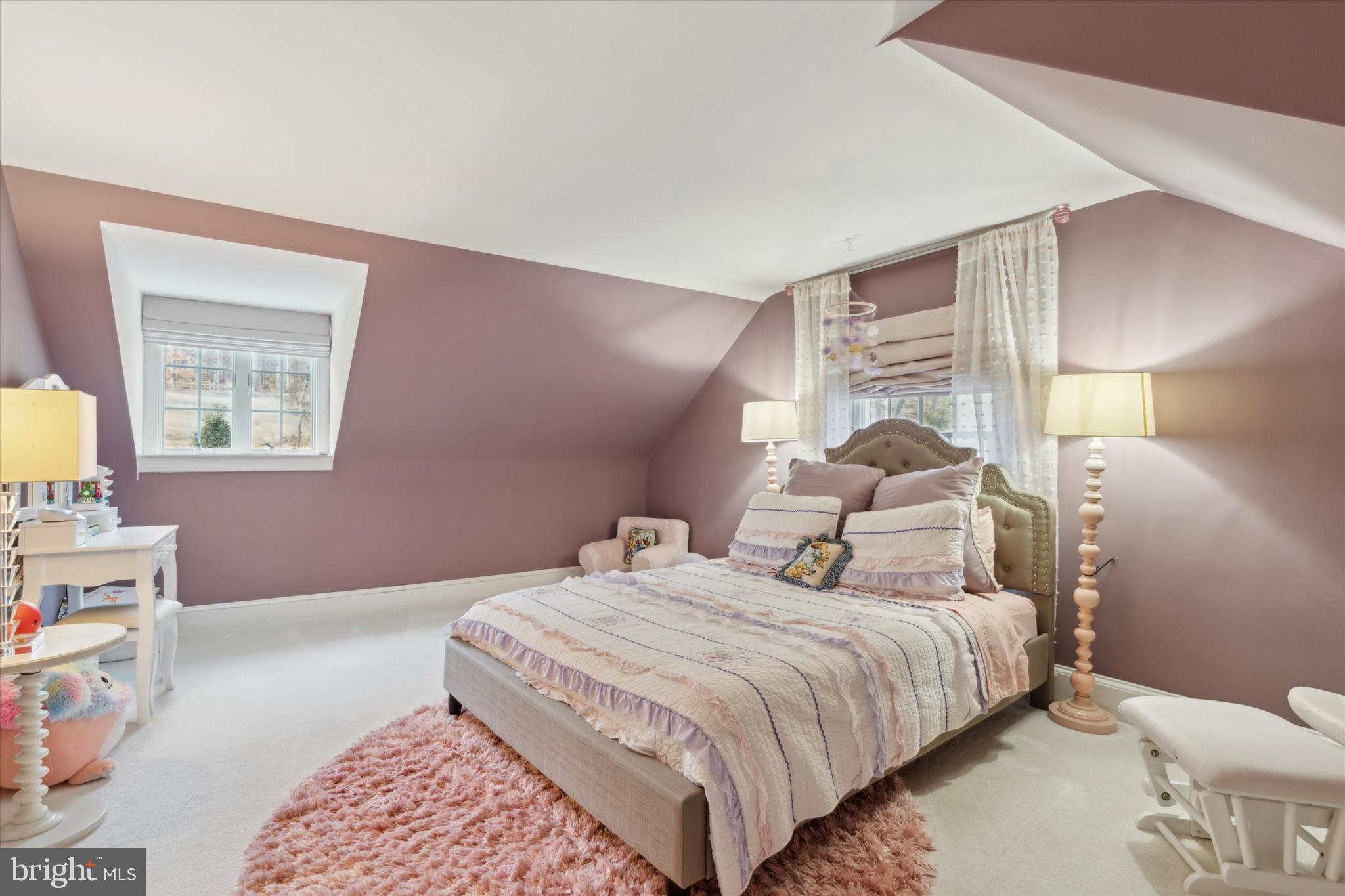 VALLEY FORGE MTN - Residential