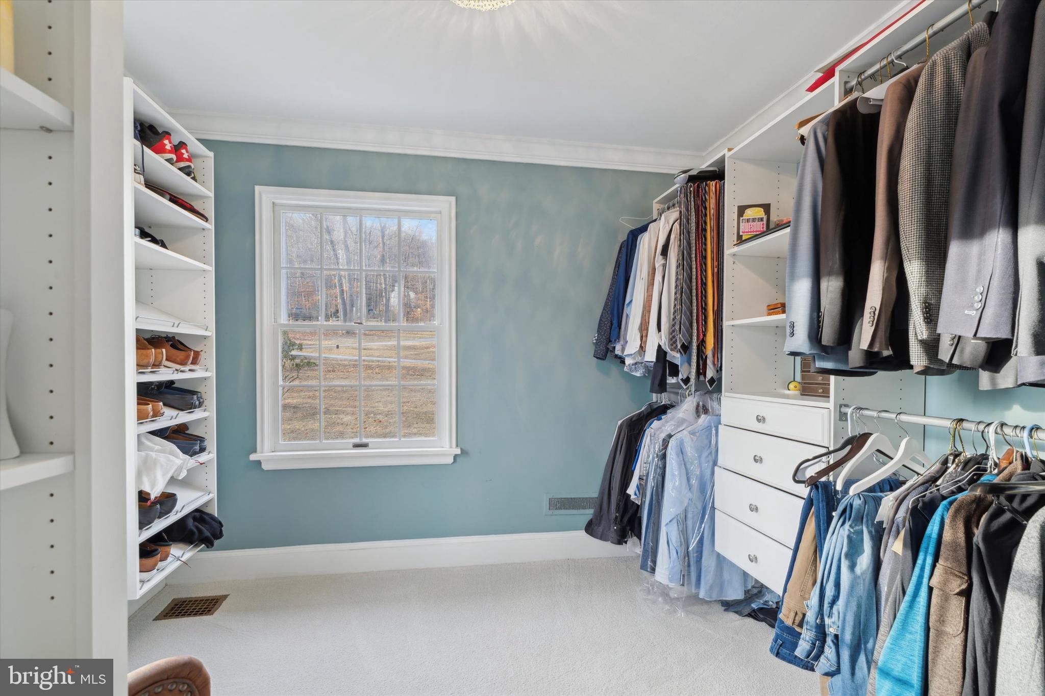 VALLEY FORGE MTN - Residential