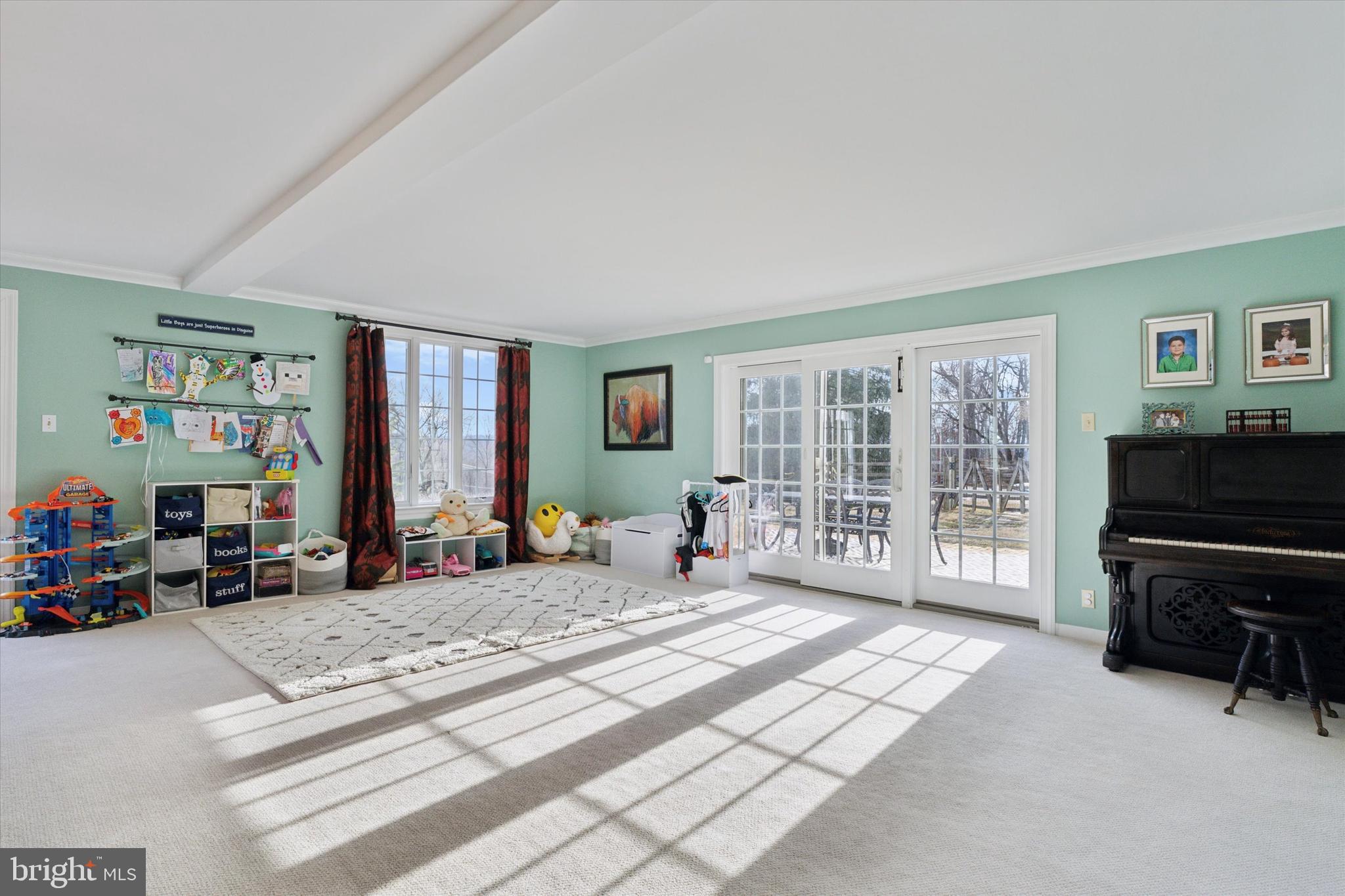 VALLEY FORGE MTN - Residential