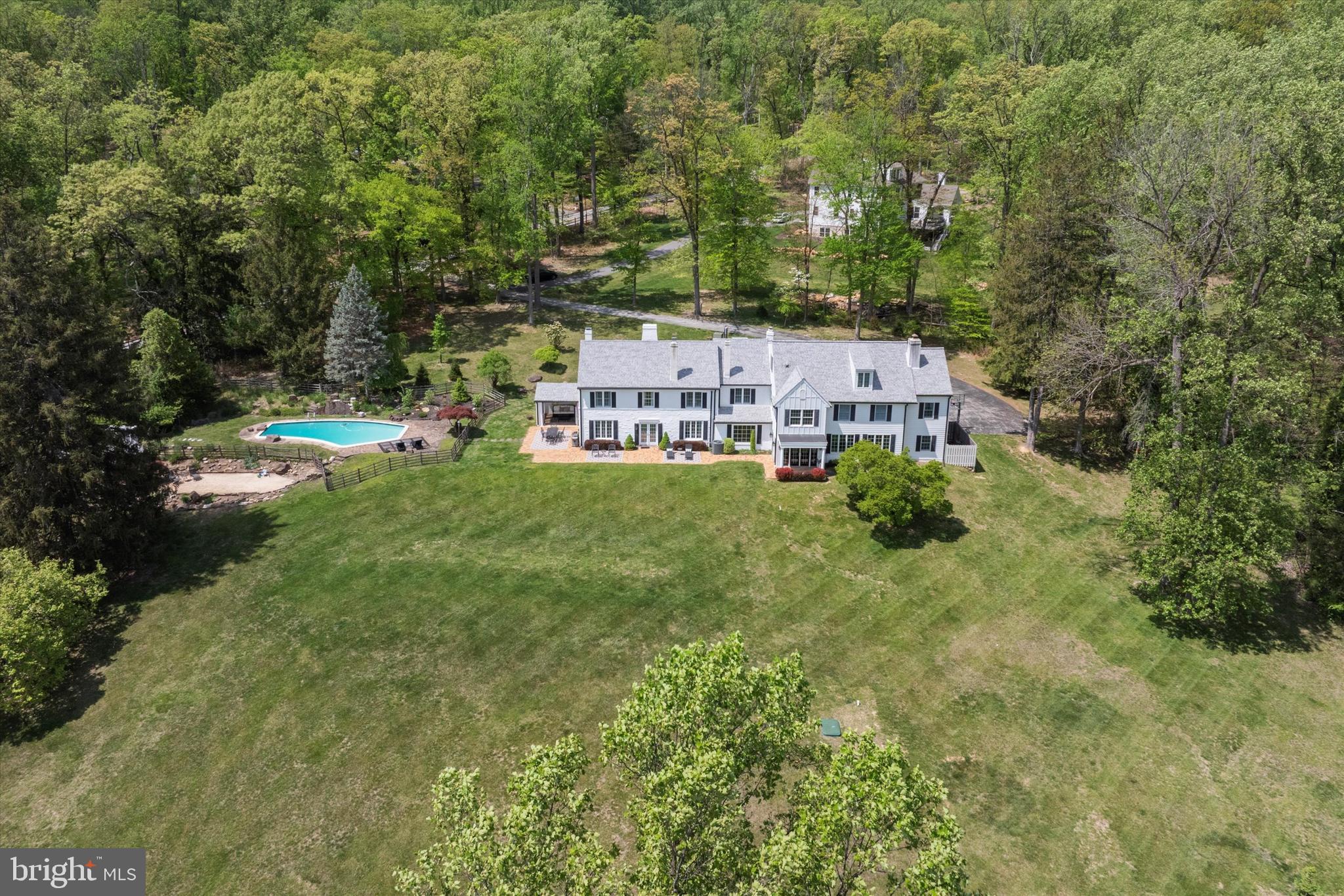 VALLEY FORGE MTN - Residential