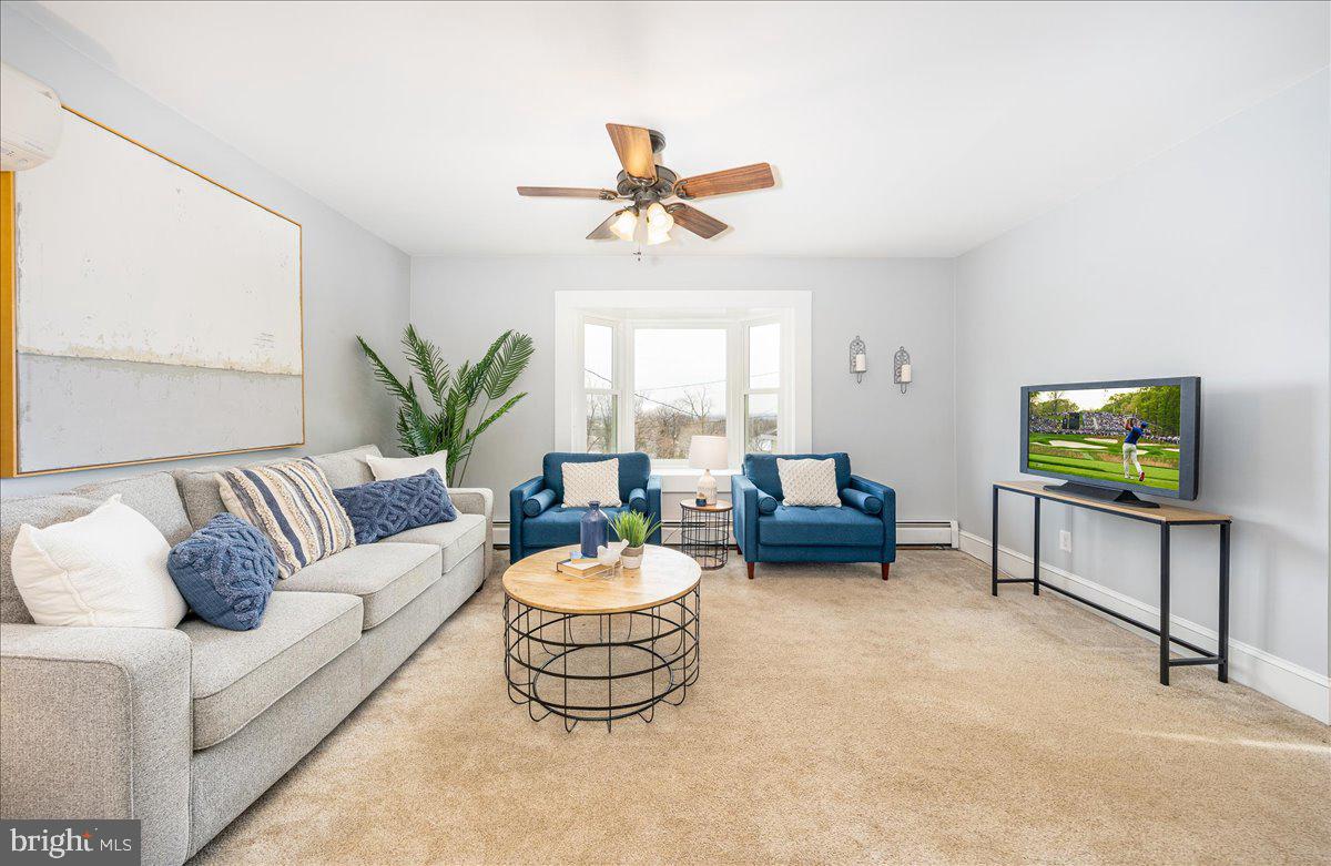 BLOOMSBURY FIELD - Residential