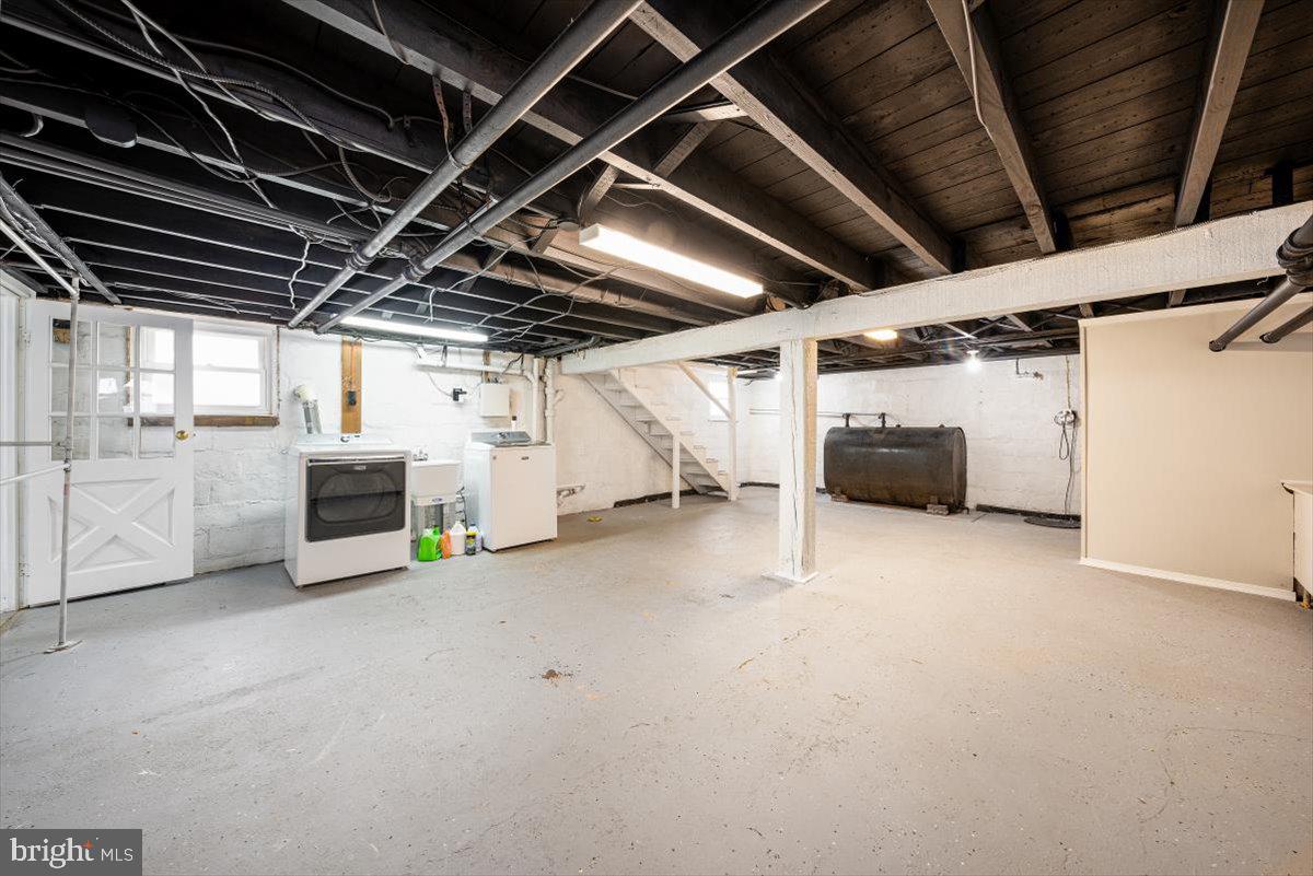 BLOOMSBURY FIELD - Residential