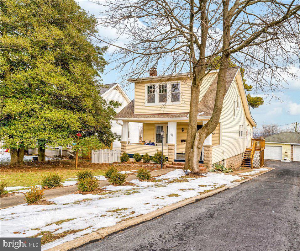 BLOOMSBURY FIELD - Residential