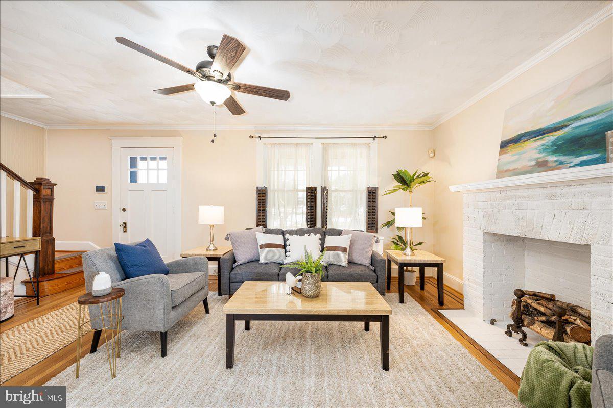 BLOOMSBURY FIELD - Residential