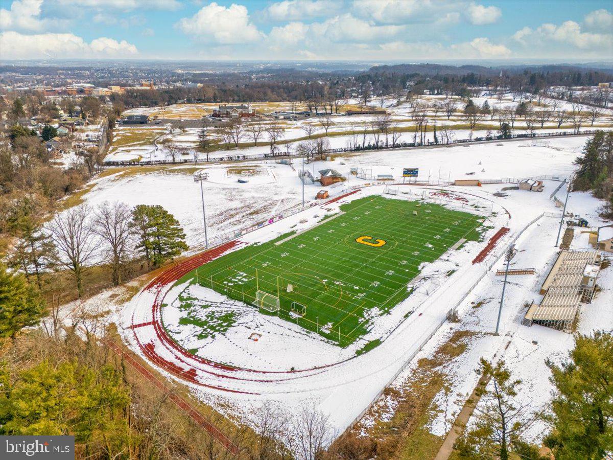 BLOOMSBURY FIELD - Residential