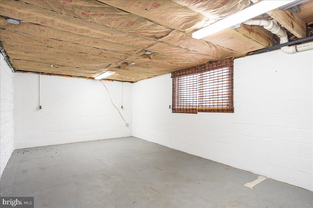 BLOOMSBURY FIELD - Residential