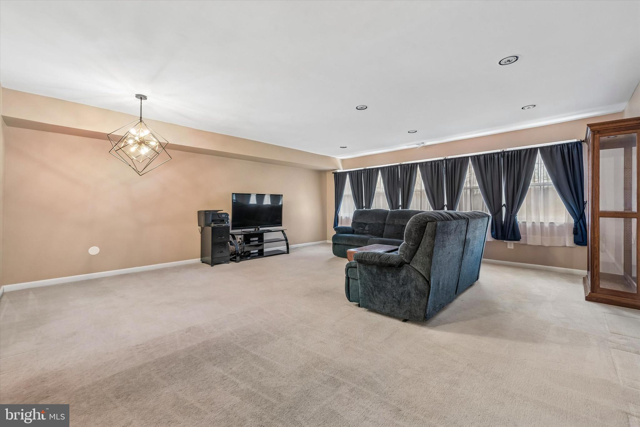 WEDGEWOOD ESTATES - Residential