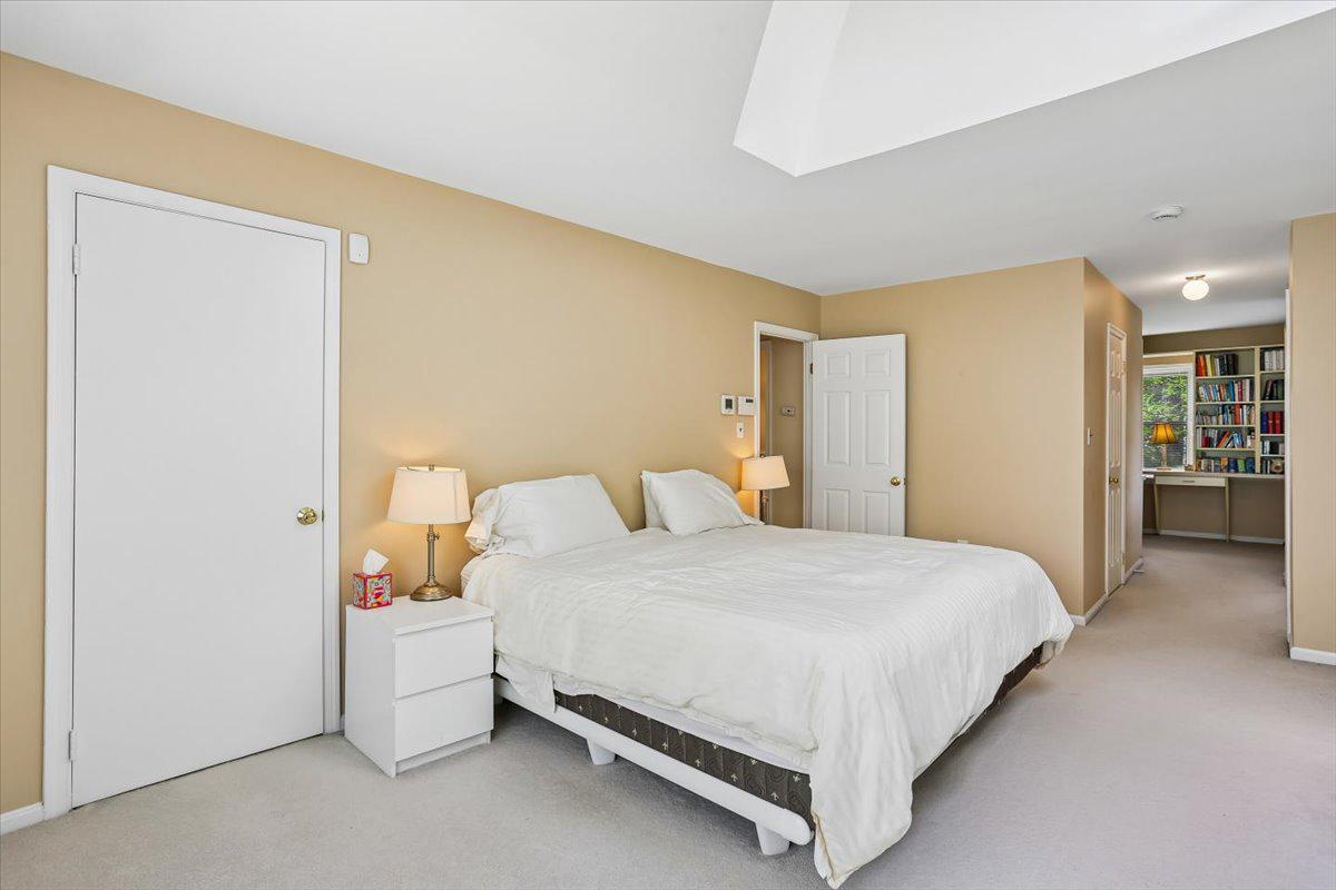 RIDGELEIGH - Residential