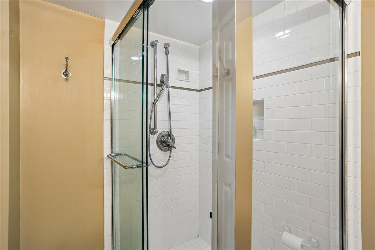 RIDGELEIGH - Residential