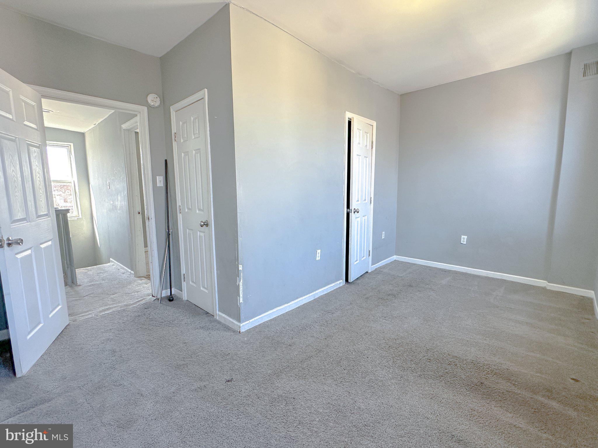 SHARSWOOD - Residential