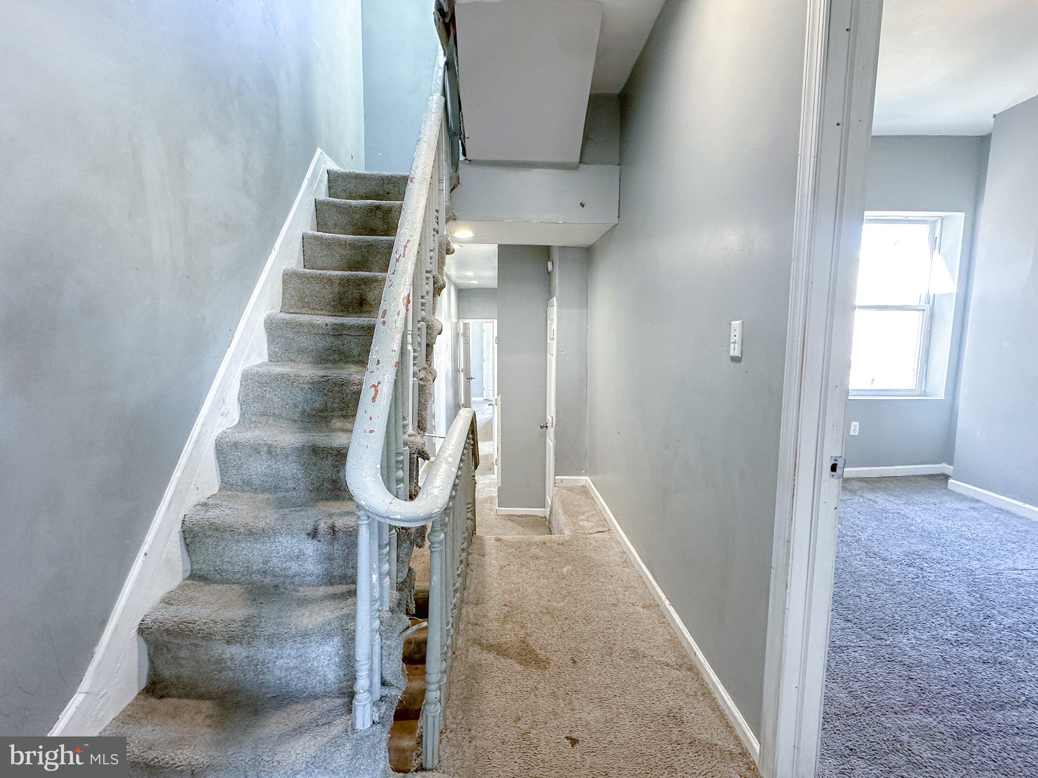 SHARSWOOD - Residential